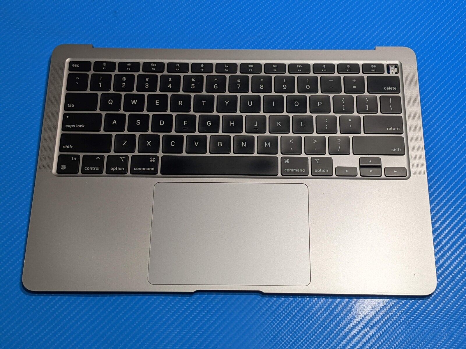 MacBook Air A2337 13