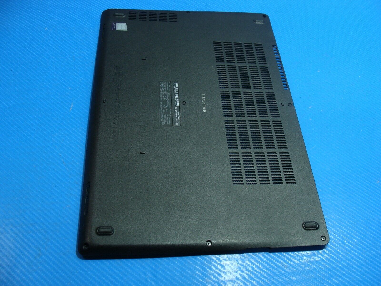 Dell Latitude 15.6” 5580 Genuine Laptop Bottom Case Base Cover DM4FC AP1S4000102