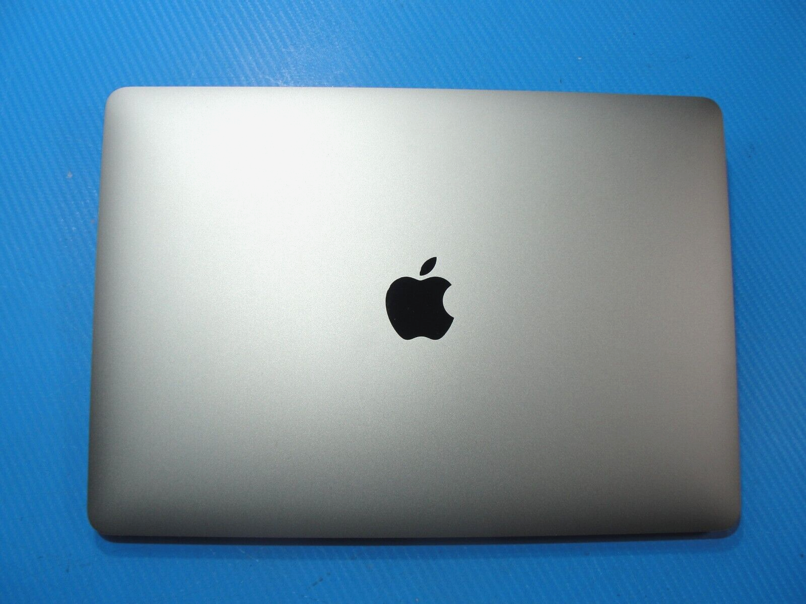 Apple MacBook Pro A2251 13