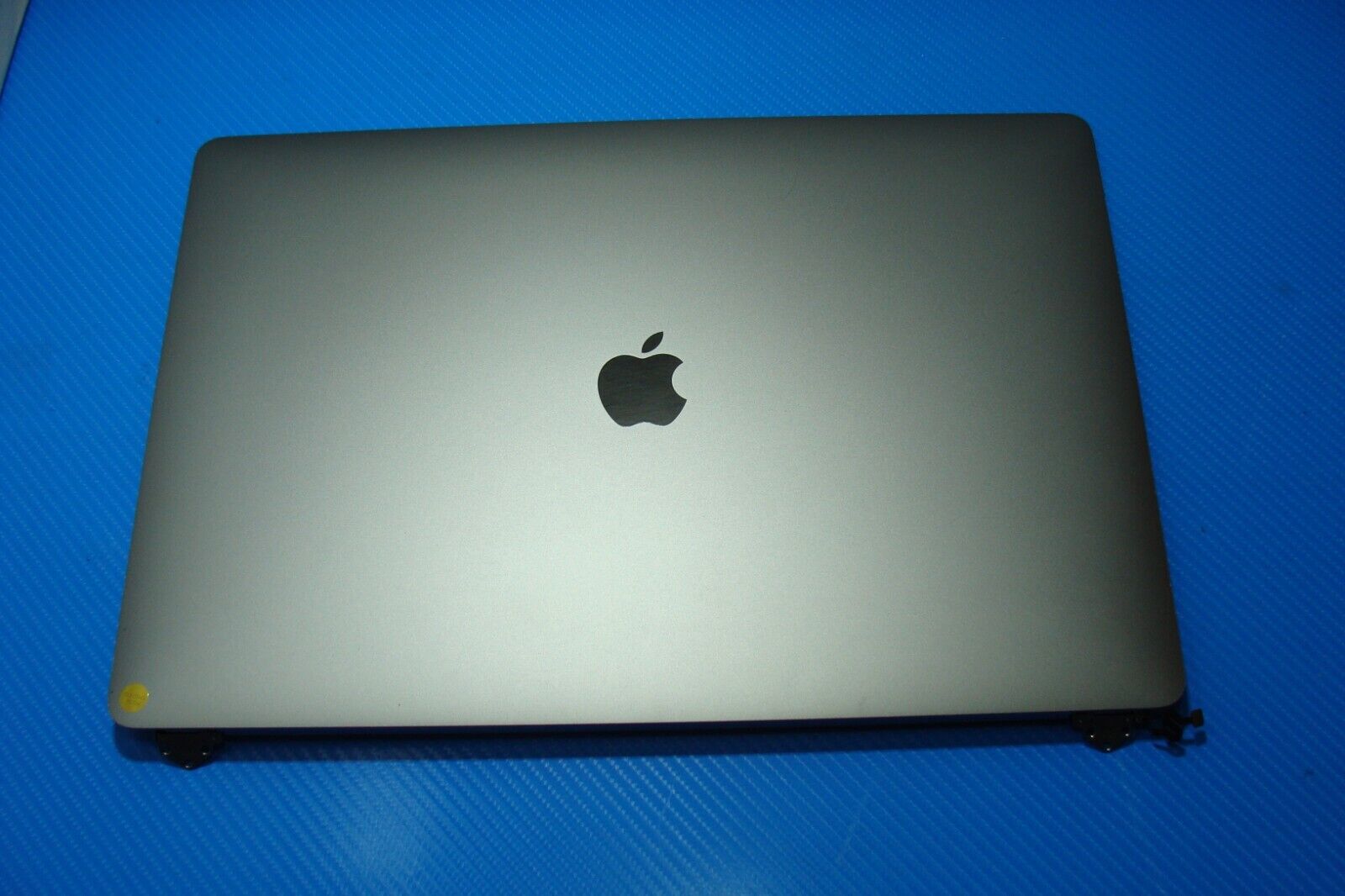 MacBook Pro A2141 16