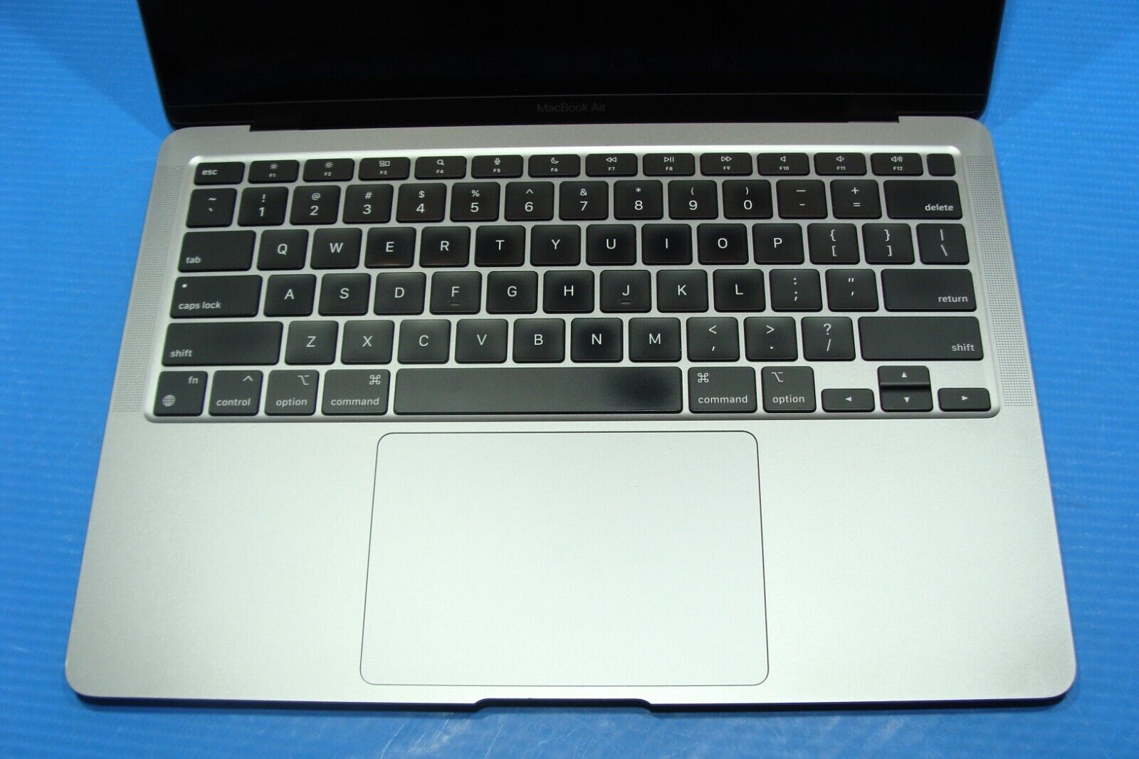 Apple MacBook Air A2337 13.3