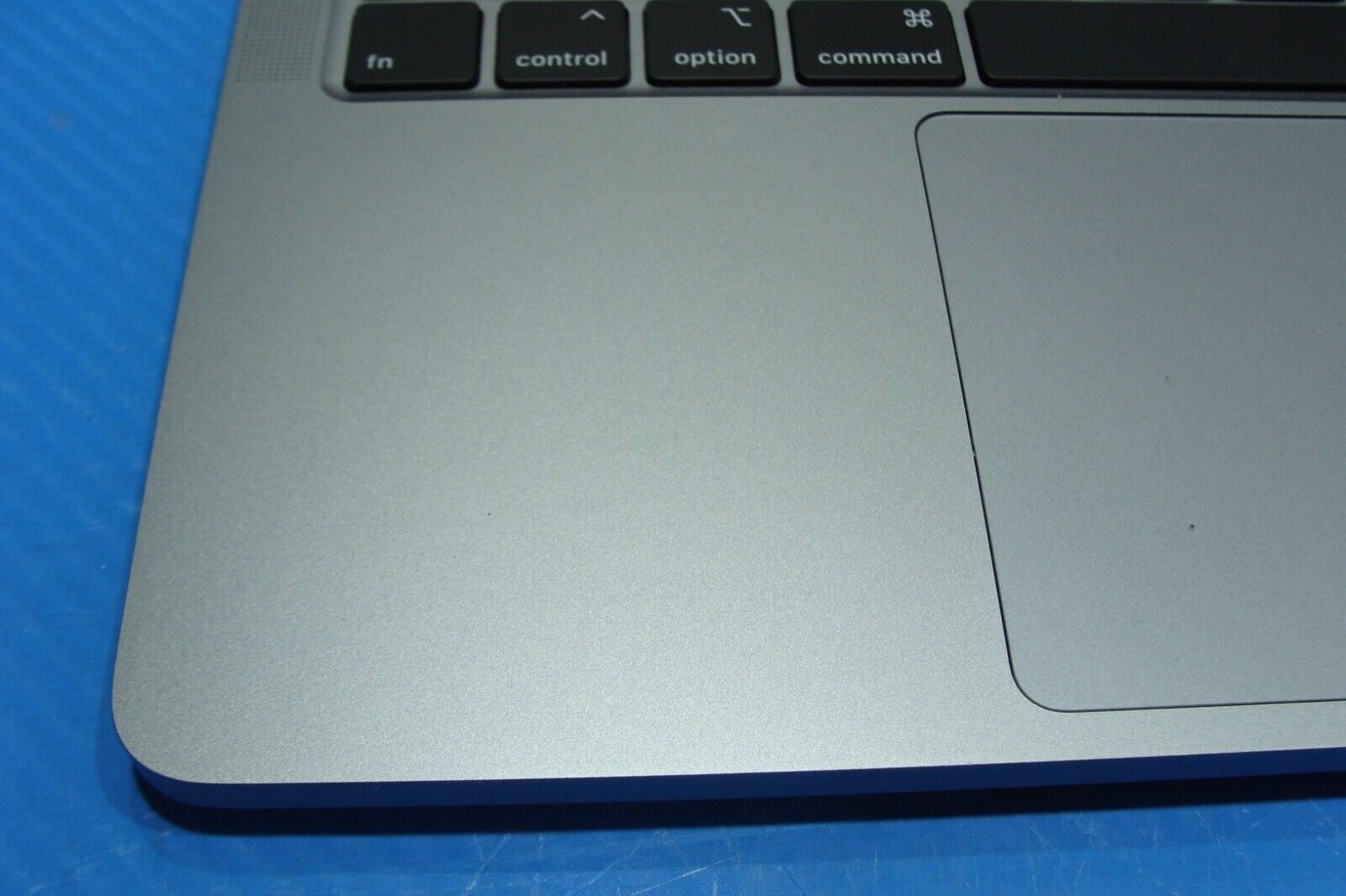 Apple MacBook Pro A2251 13