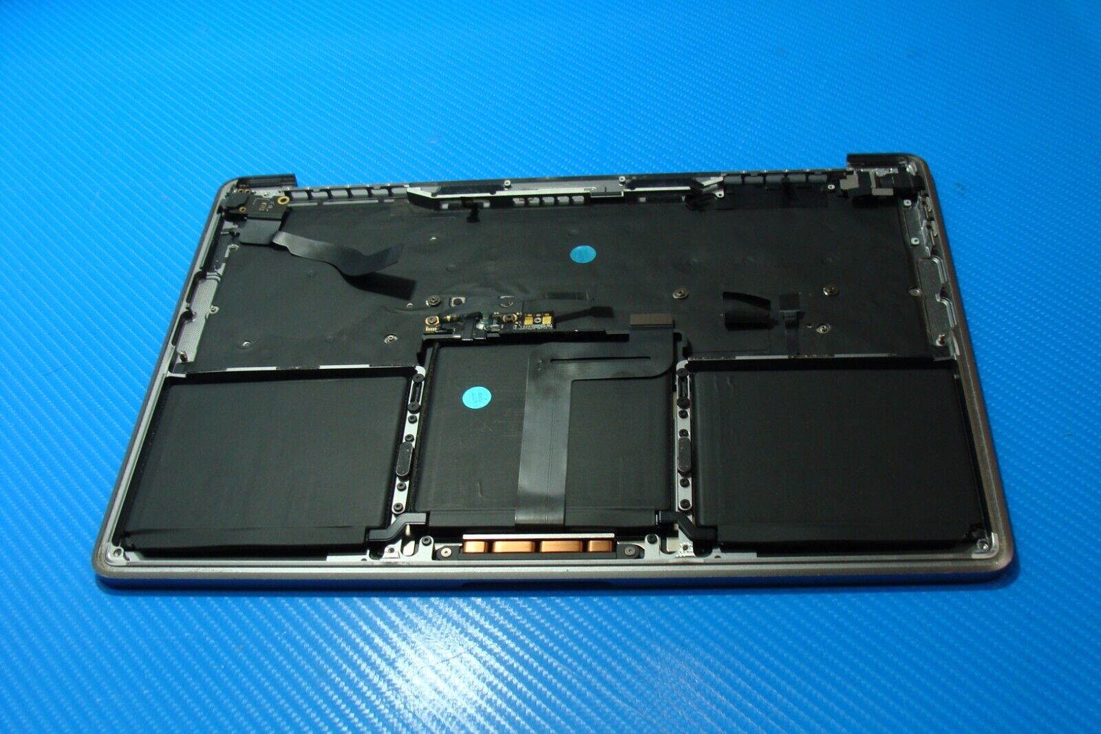 MacBook Pro A2289 13