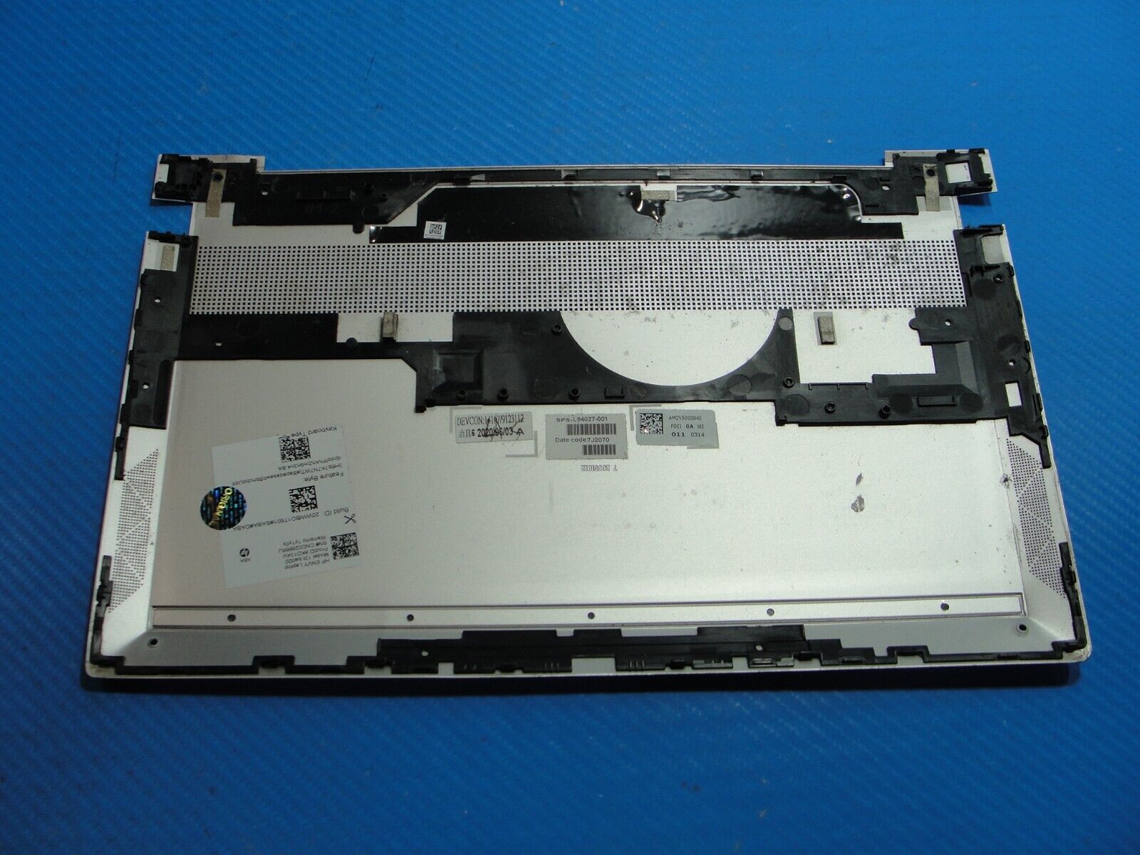 HP Envy 13.3” 13t-ba000 Genuine Laptop Bottom Case Silver L94027-001 AM2V5000940