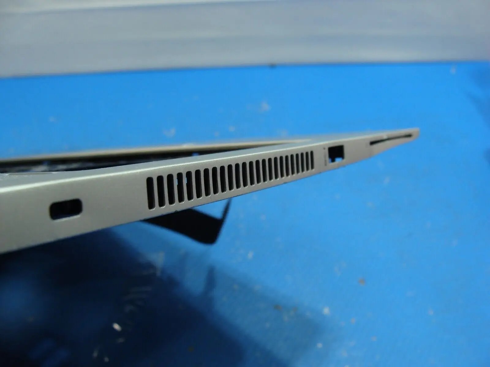 HP EliteBook 14