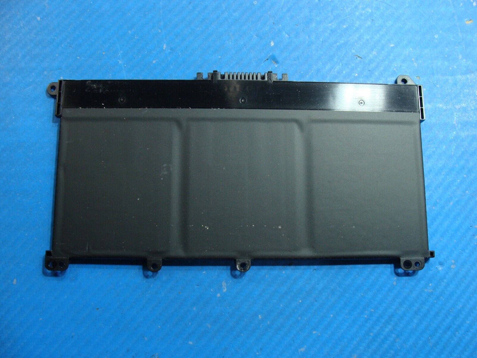 HP 15.6” 15-dw3025cl OEM Laptop Battery 11.34V 41.04Wh 3440mAh HT03XL L11119-855