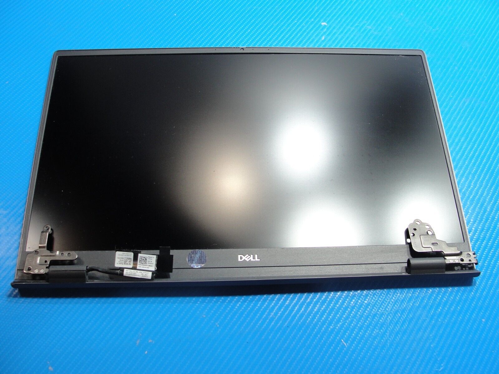 Dell Vostro 5502 15.6