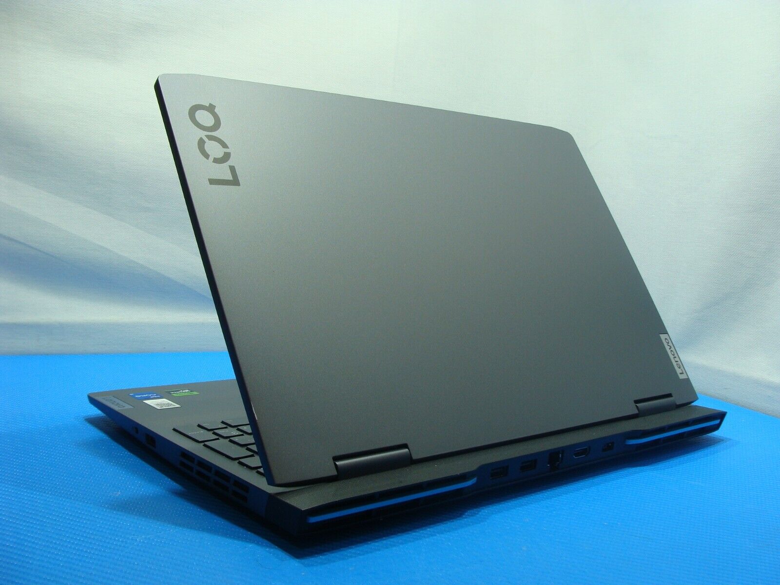 Lenovo LOQ 15IRH8 Gaming 15.6