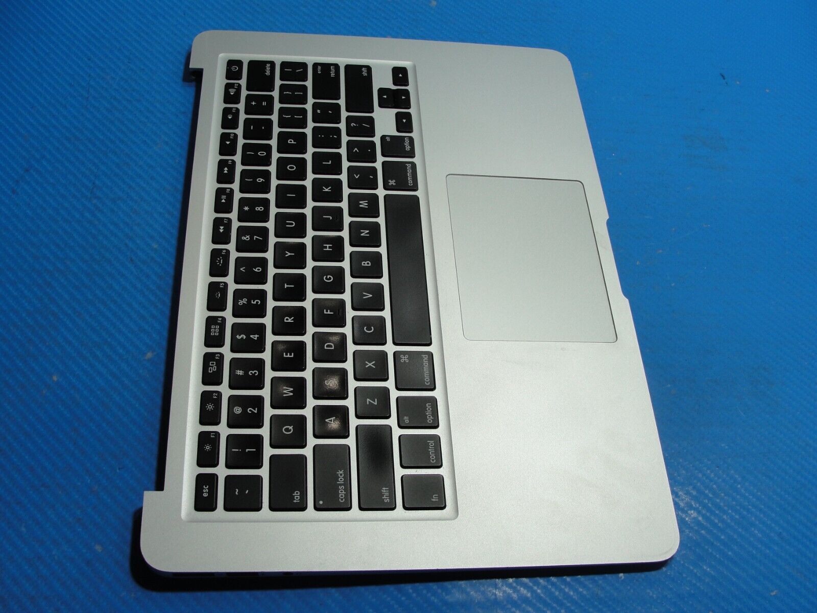 MacBook Air A1466 Early 2015 MJVE2LL/A 13