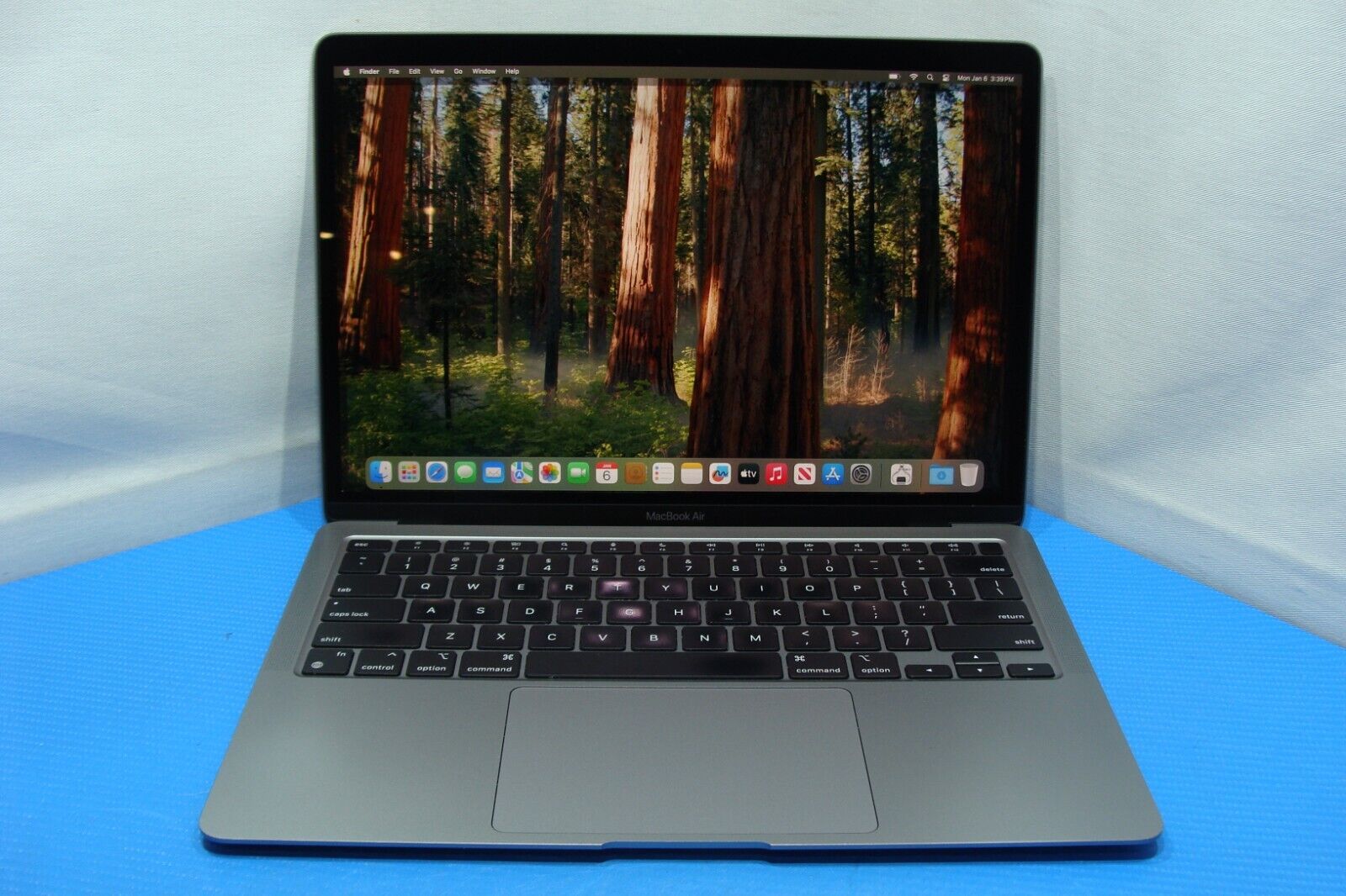 Apple MacBook Air A2337 13.3