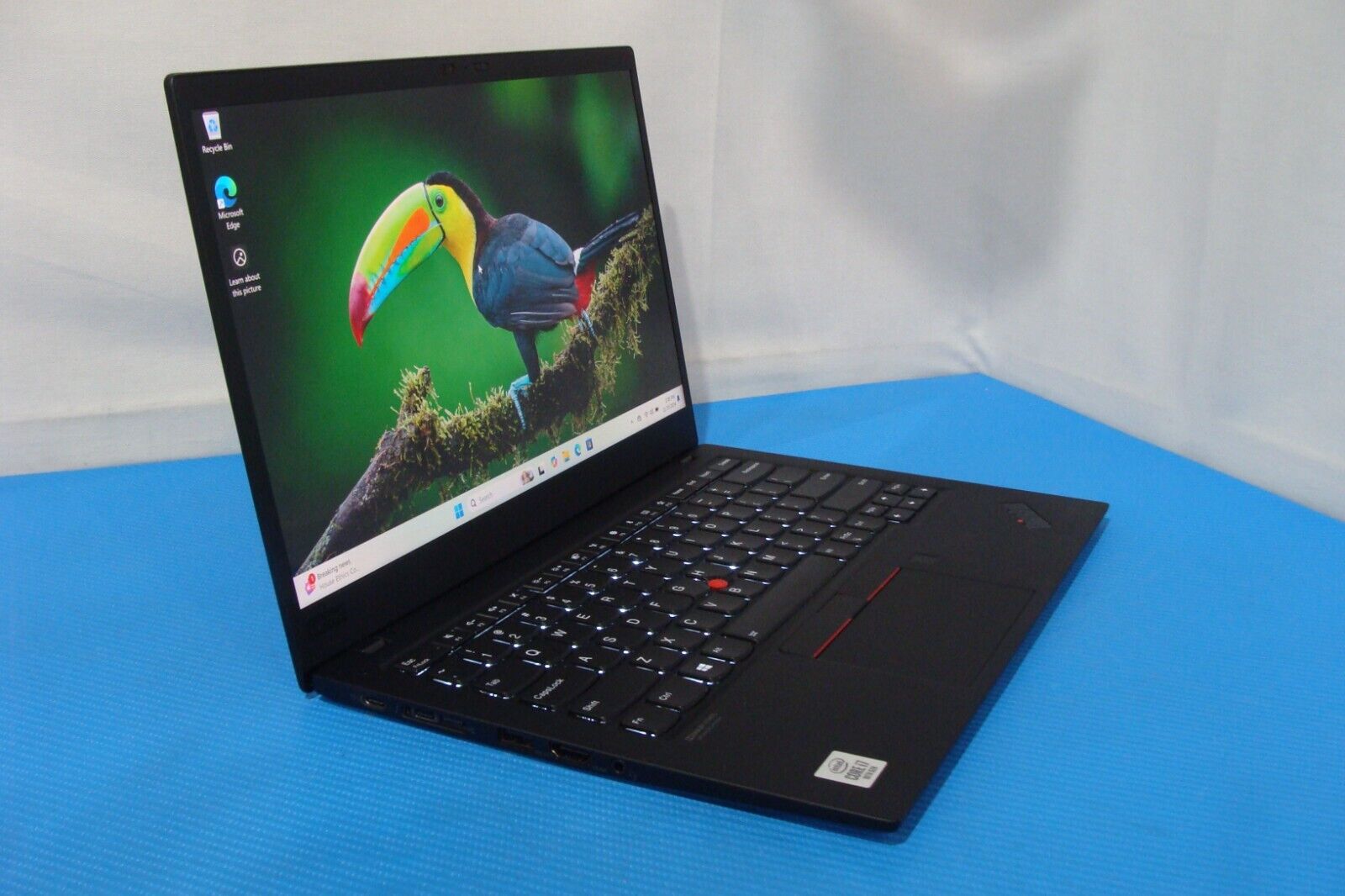 Lenovo ThinkPad X1 Carbon Gen 7 14