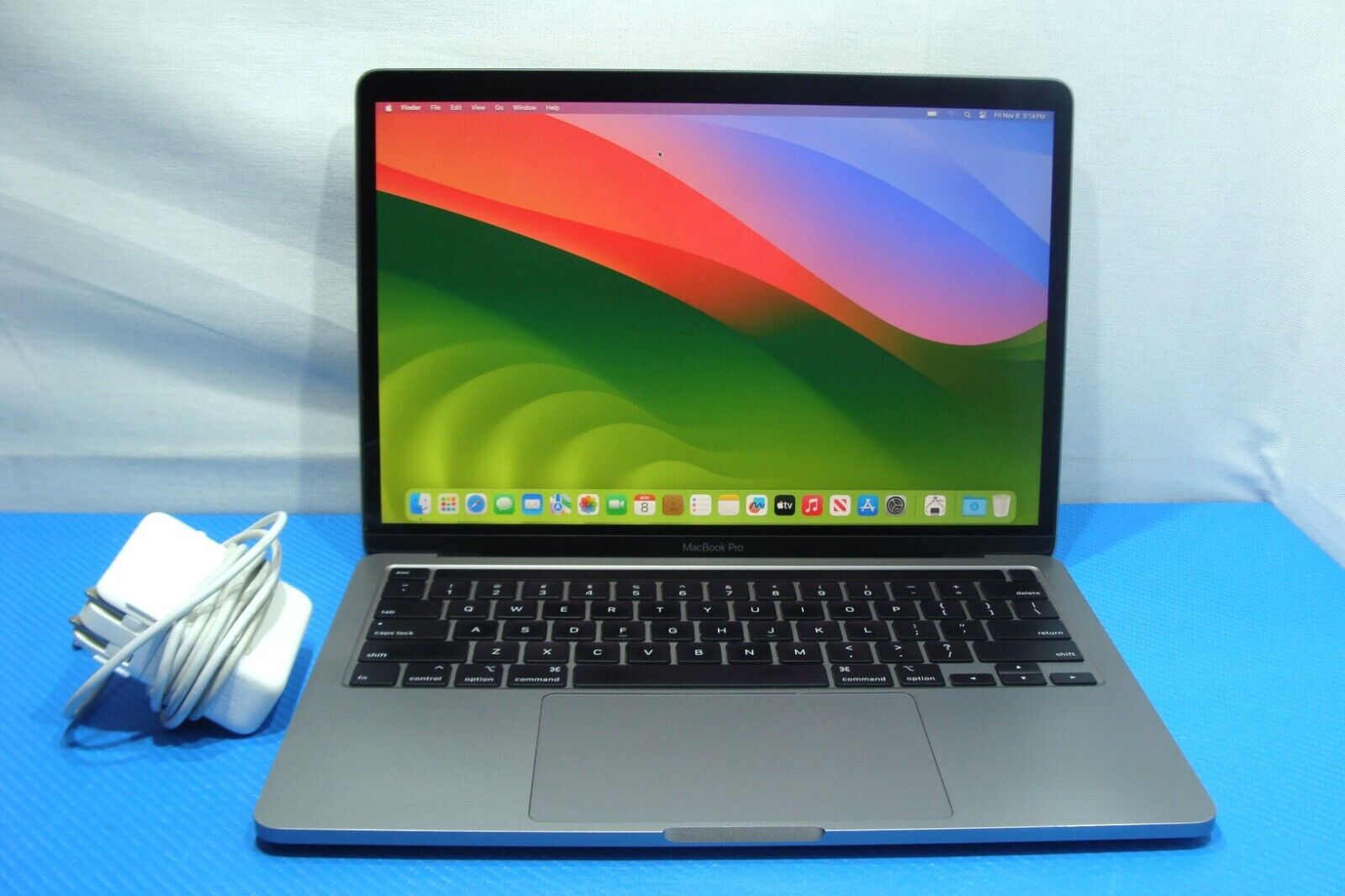 Apple MacBook Pro A2251 13