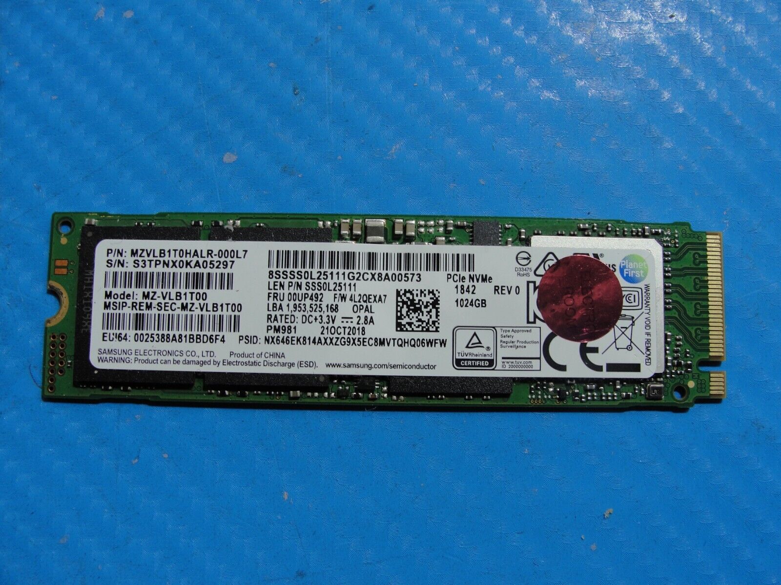 Lenovo  X380 Yoga Samsung 1TB NVMe M.2 SSD MZVLB1T0HALR-000L7 00UP492