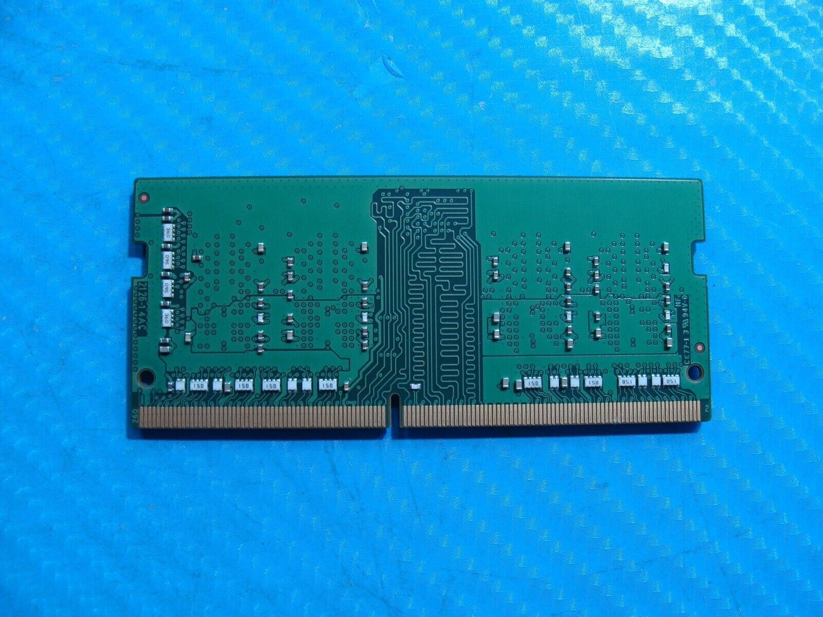 Lenovo Y545 81Q6 SKHynix 4GB 1Rx16 PC4-3200AA SODIMM Memory RAM HMA851S6DJR6N-XN