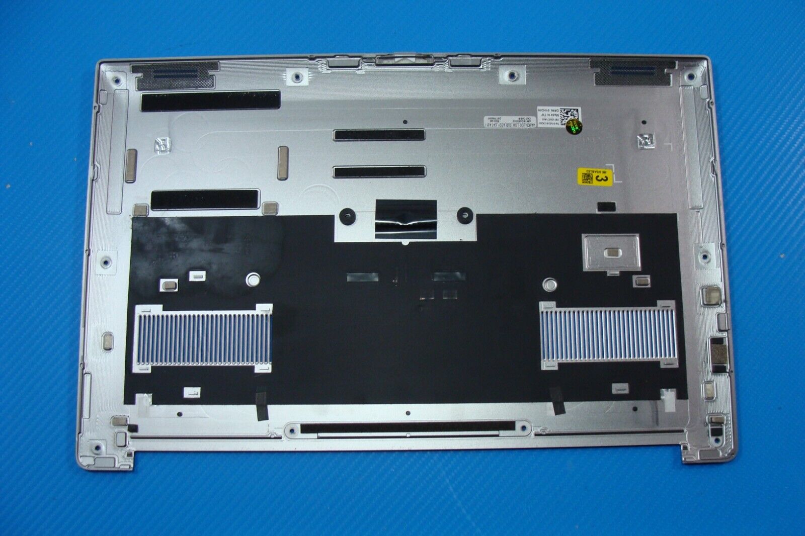 Dell Precision 15.6” 5520 Genuine Laptop Bottom Case AM1BG000703 YHD18