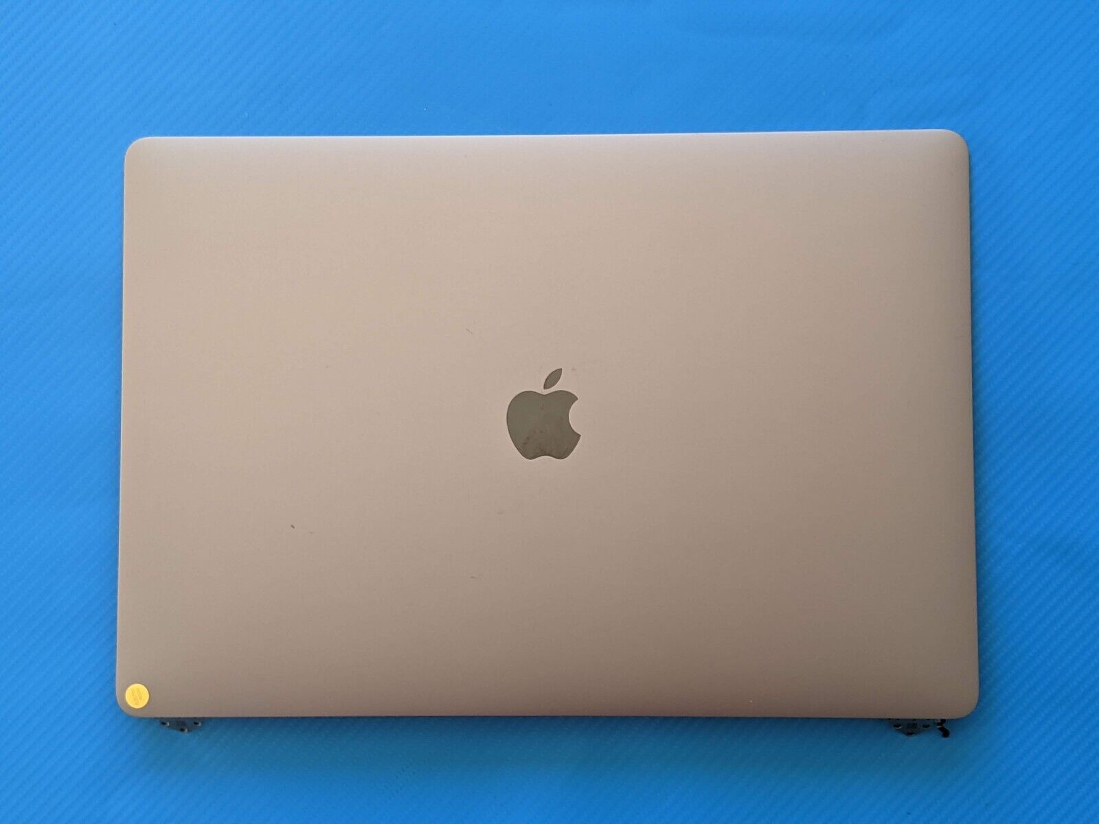 MacBook Pro A2141 16