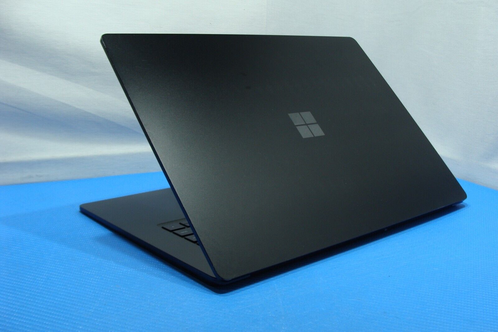 Microsoft Surface Laptop 3 1873 15