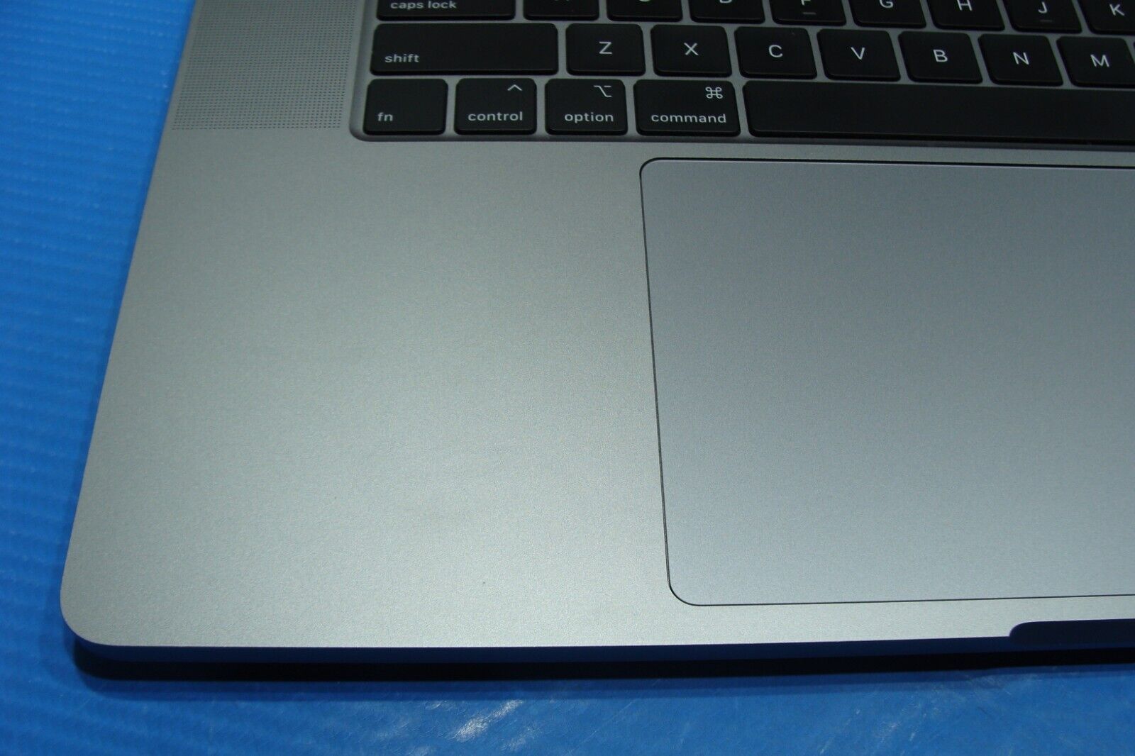 Apple MacBook Pro A2141 16