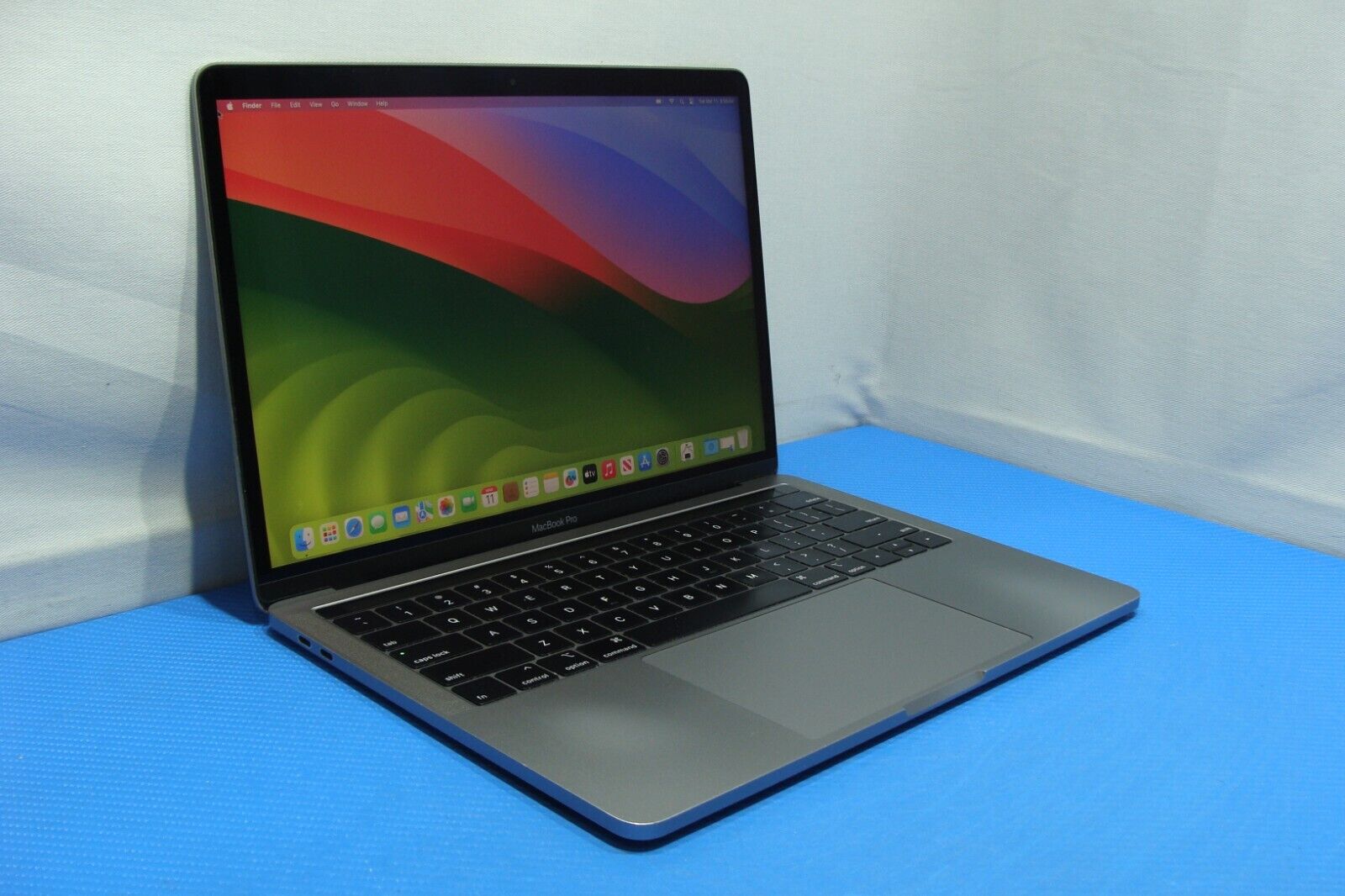 Apple Macbook Pro 13