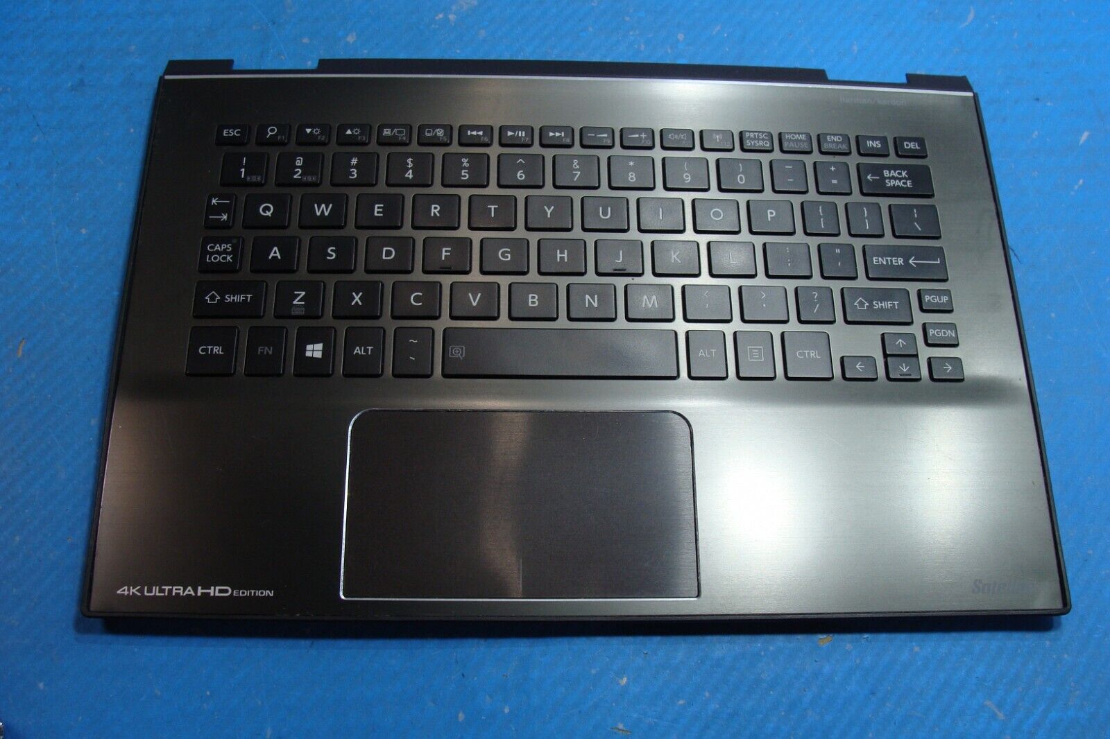 Toshiba Satellite P25W-C2300 12.5