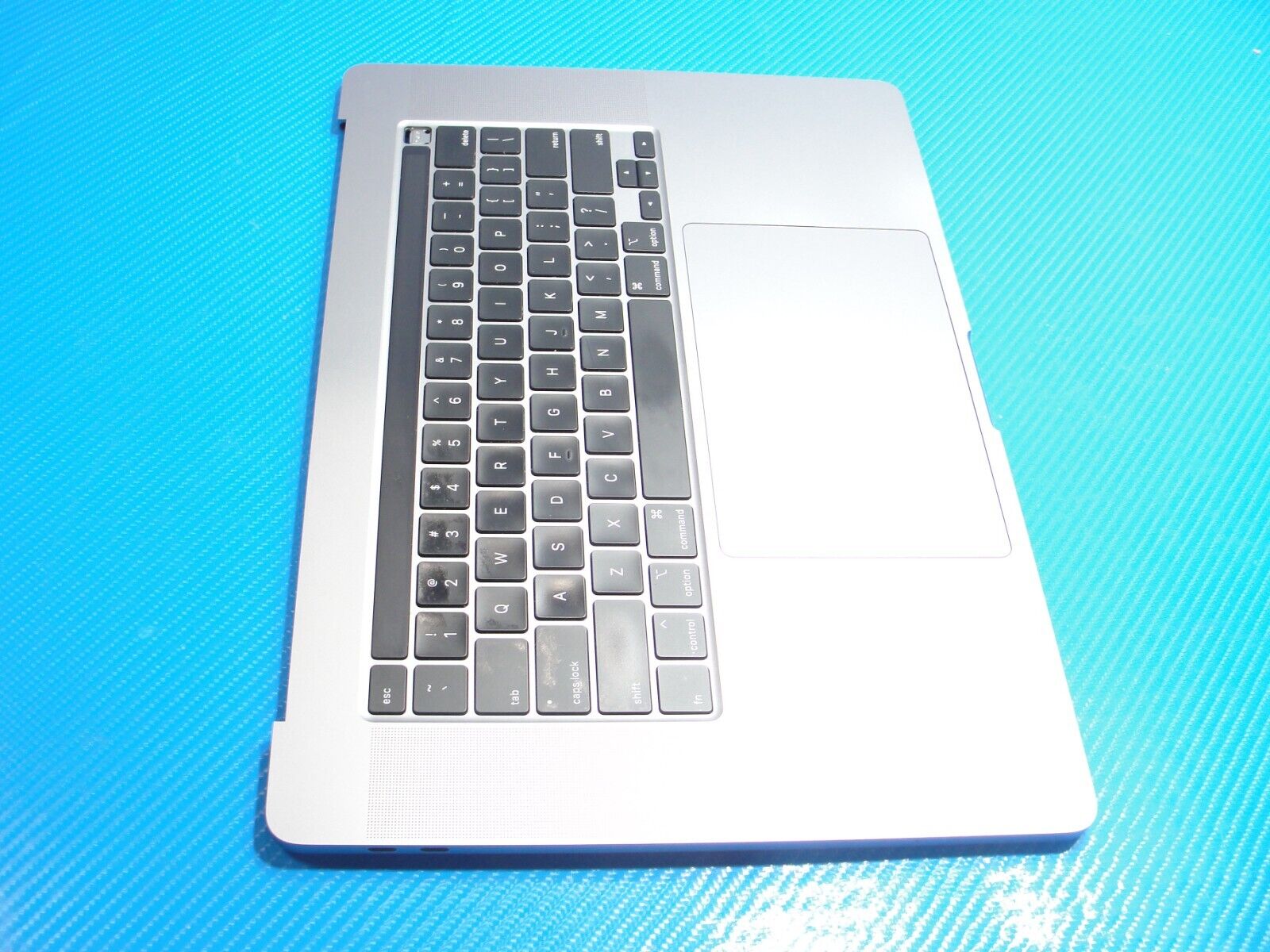 MacBook Pro A2141 16