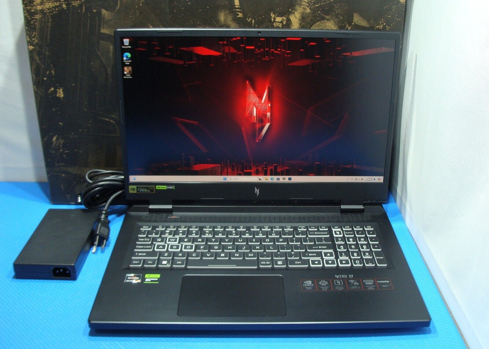 Acer Nitro AN17-41 17.3FHD 144hz AMD Ryzen 7 3.2GHz 16GB 1TB RTX 4050 91%Battery