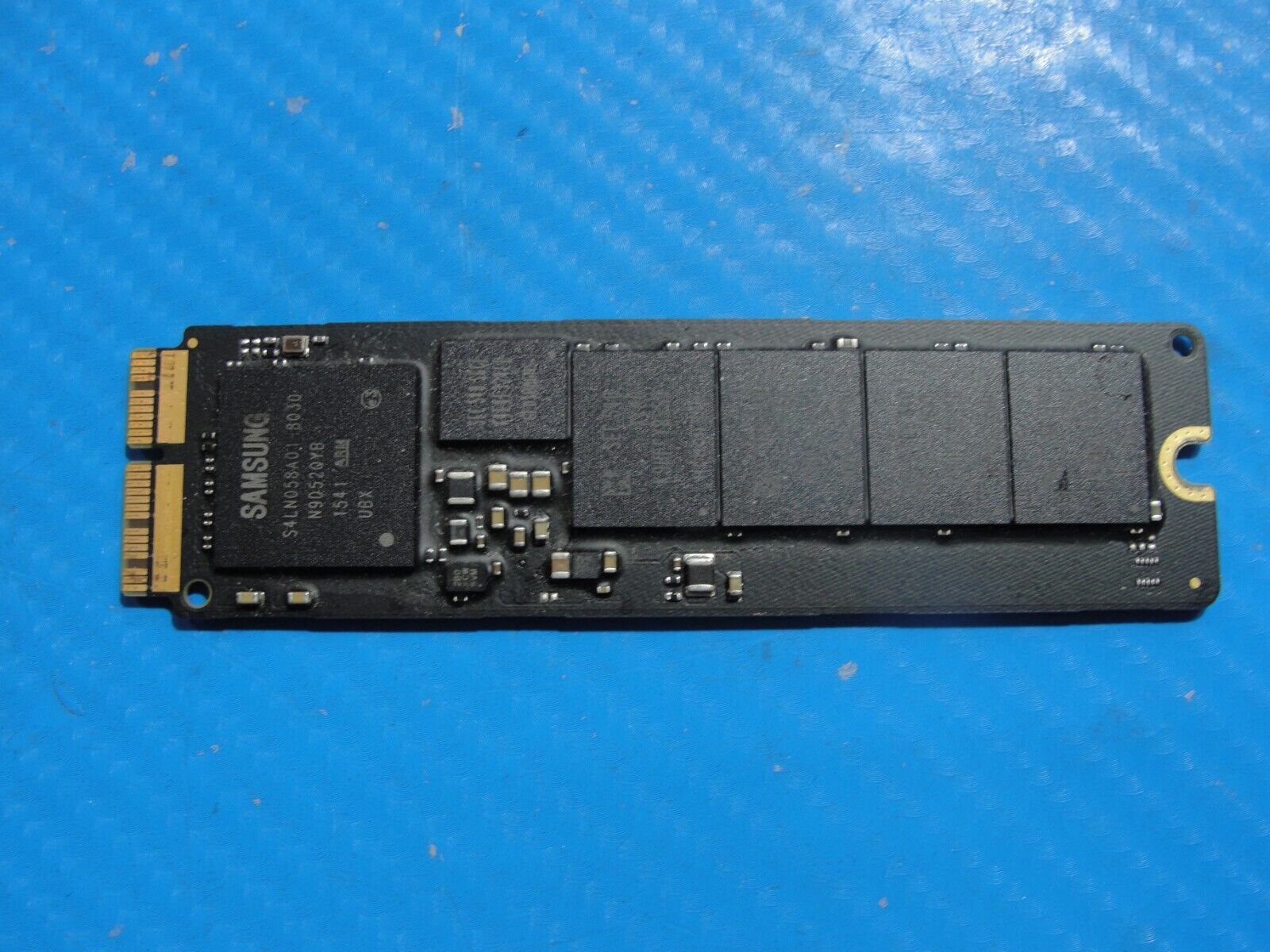 MacBook Air A1466 Samsung 256GB SSD Solid State Drive MZ-JPV256R/0A2 655-1858J