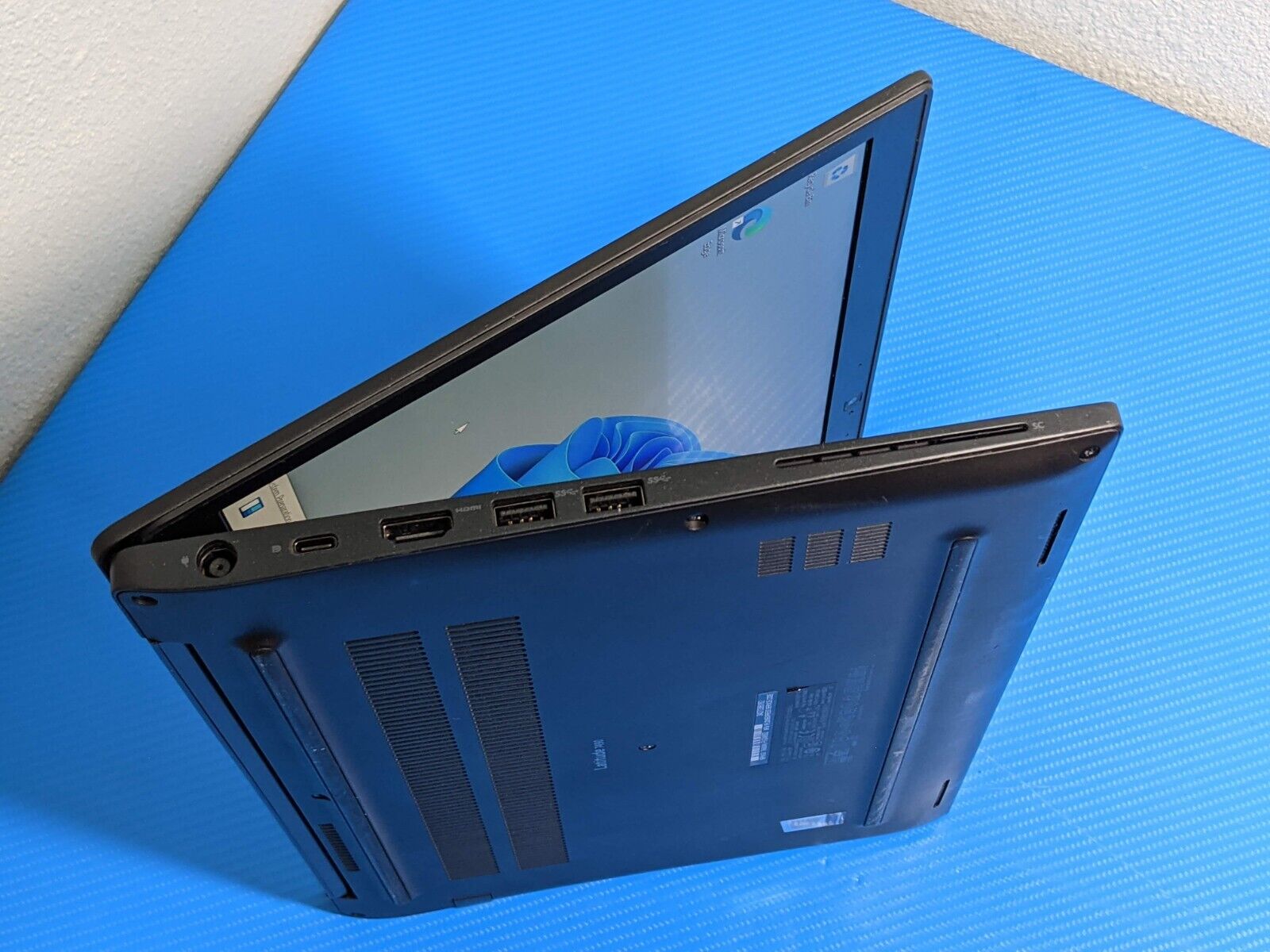 Dell Latitude 7490 14