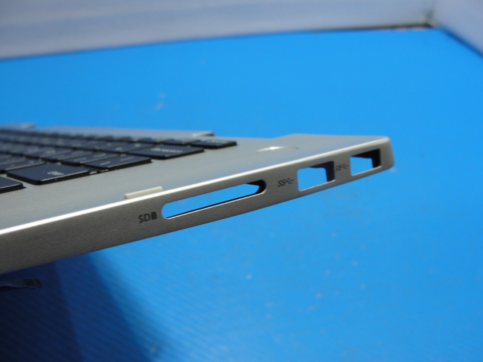 Dell Inspiron 15 7586 15.6