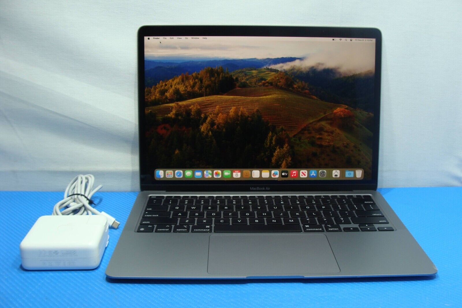 Apple MacBook Air A2337 13.3