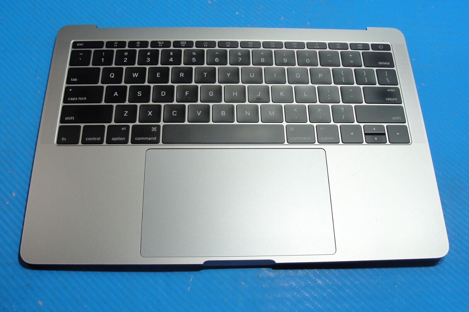 MacBook Pro A1708 2016 MLL42LL/A 13