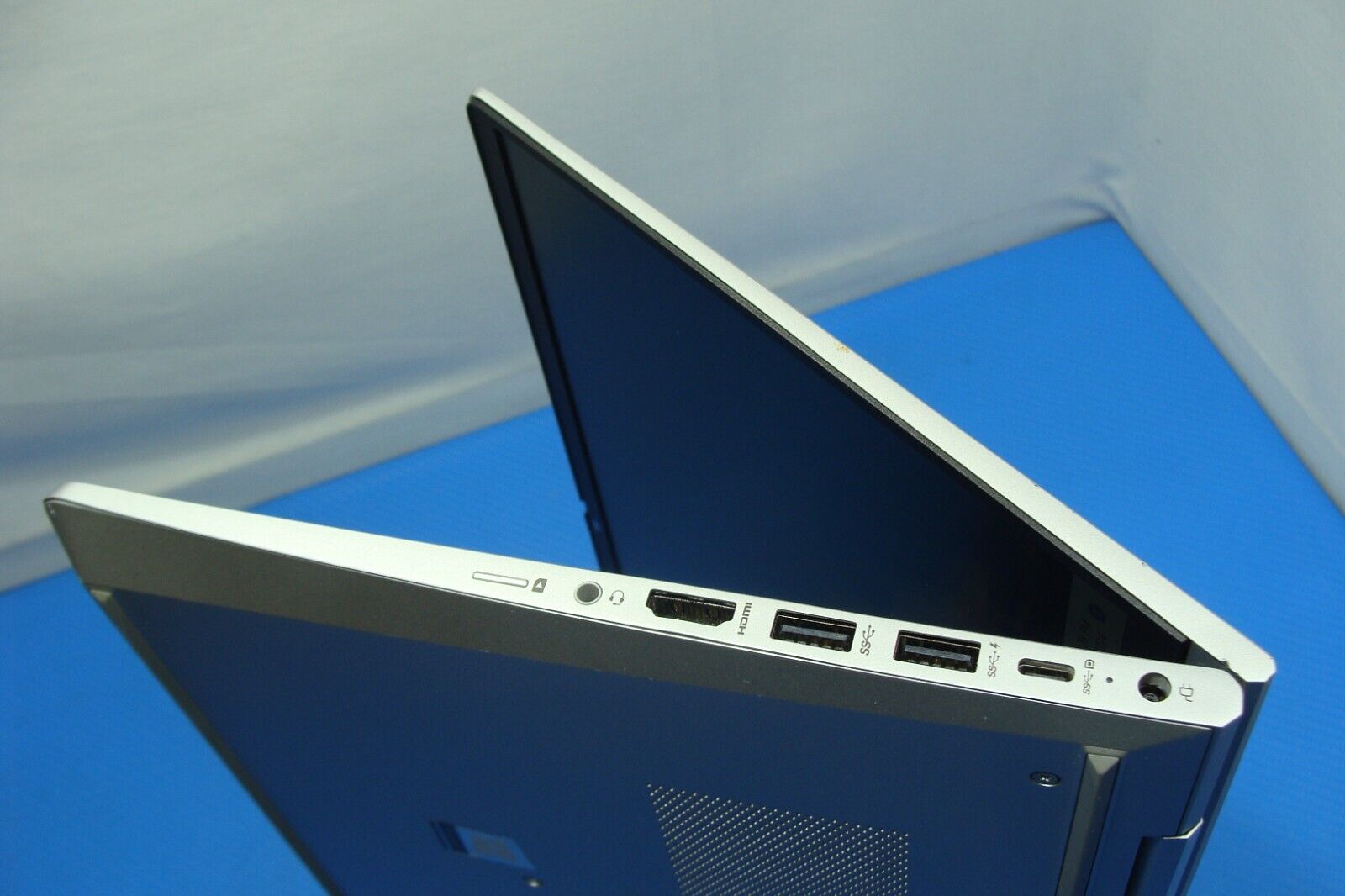 HP EliteBook 640 G8 14