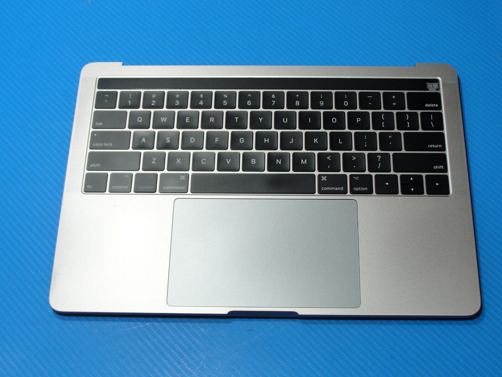 MacBook Pro A1706 13