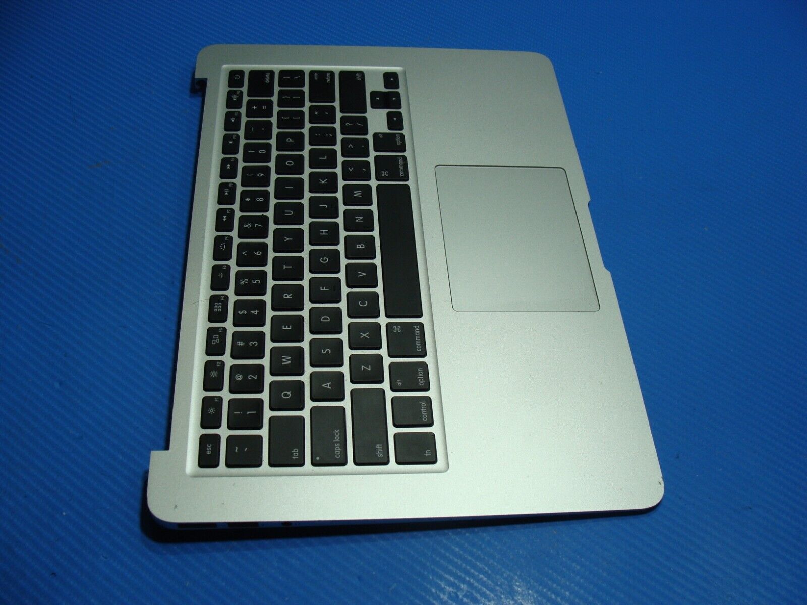 MacBook Air A1466 2015 MJVE2LL/A 13