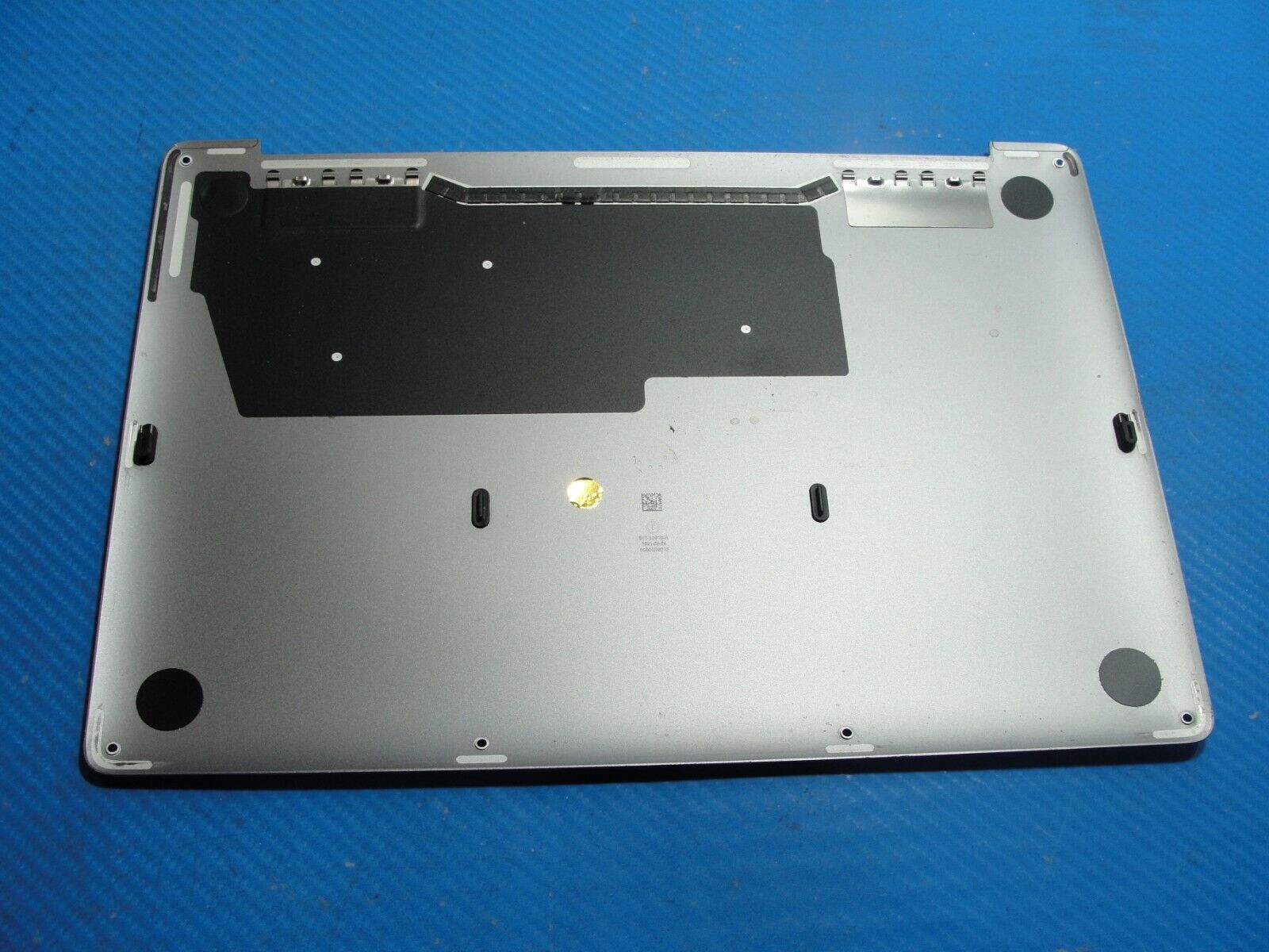 MacBook Pro A2338 13