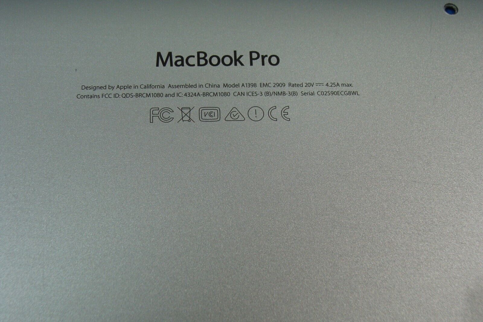 MacBook Pro A1398 15