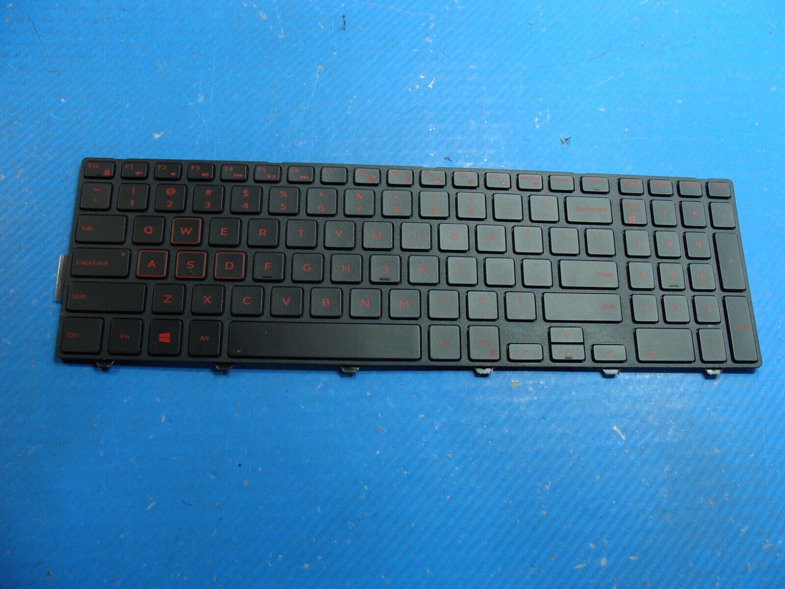 Dell Inspiron 15 Gaming 5577 15.6