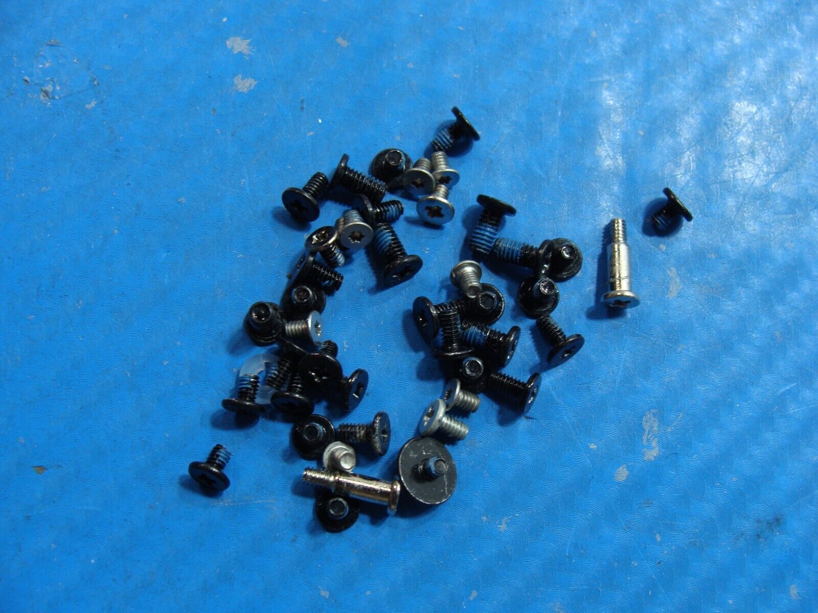 Dell XPS 15.6” 15 9550 Genuine Laptop Screw Set Screws for Repair ScrewSet