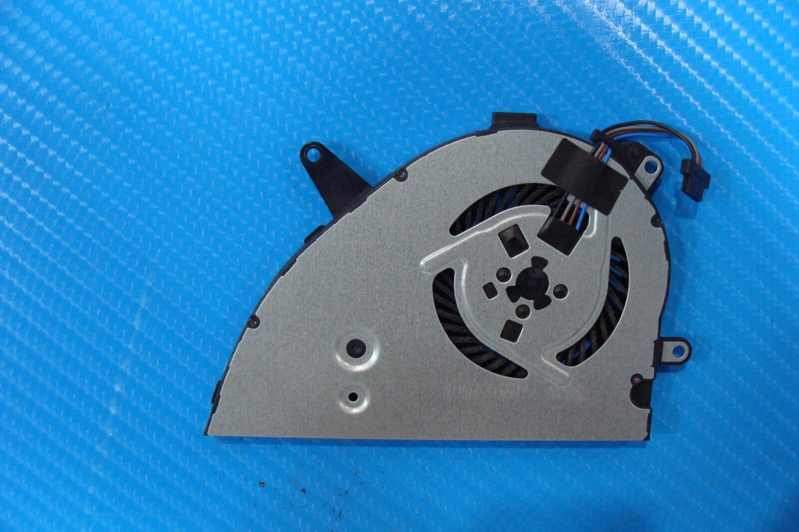 HP Pavilion 15.6” 15-cs1063cl Genuine CPU Cooling Fan L25584-001 47G7BTP203