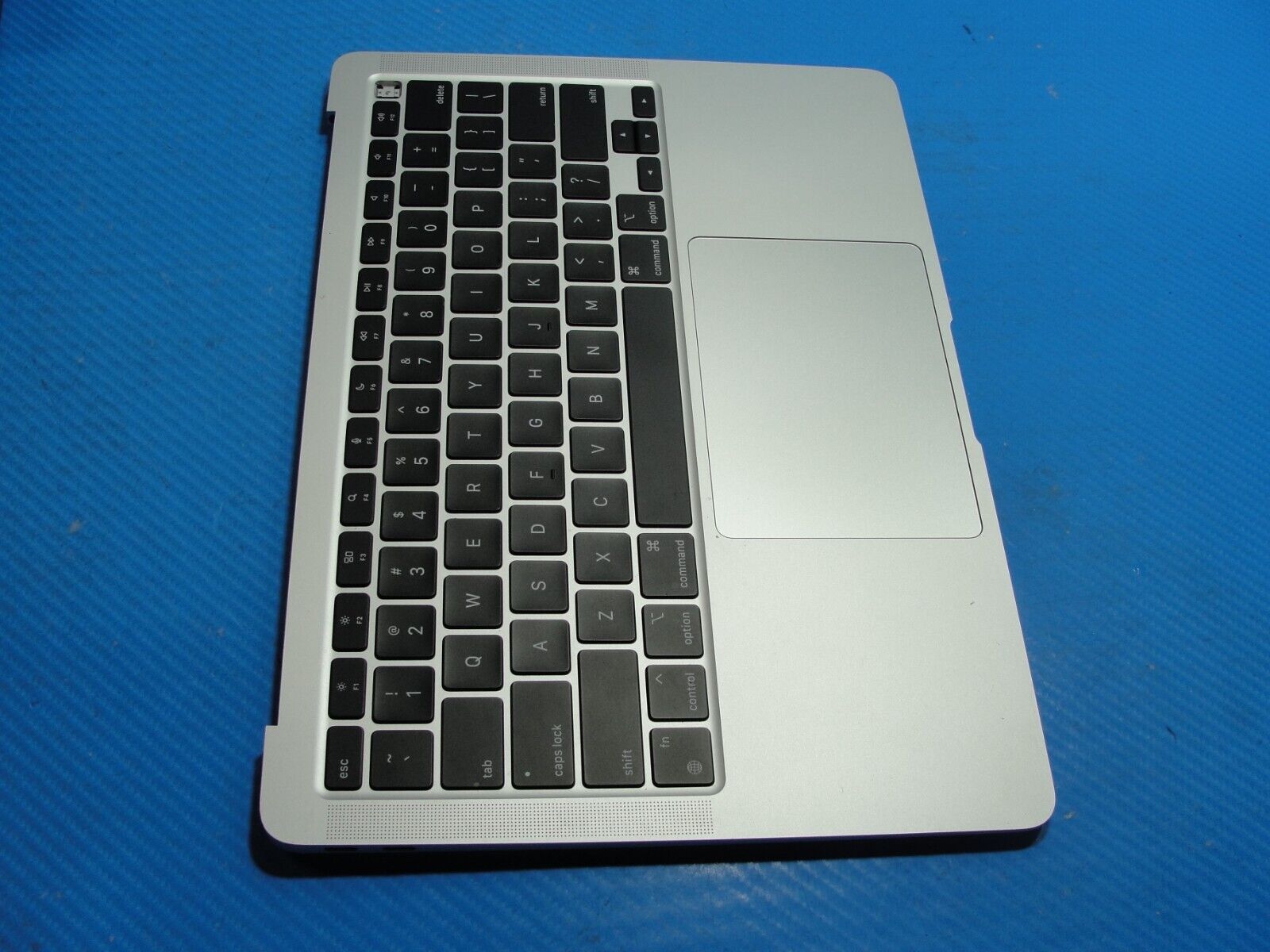 MacBook Air A2337 13