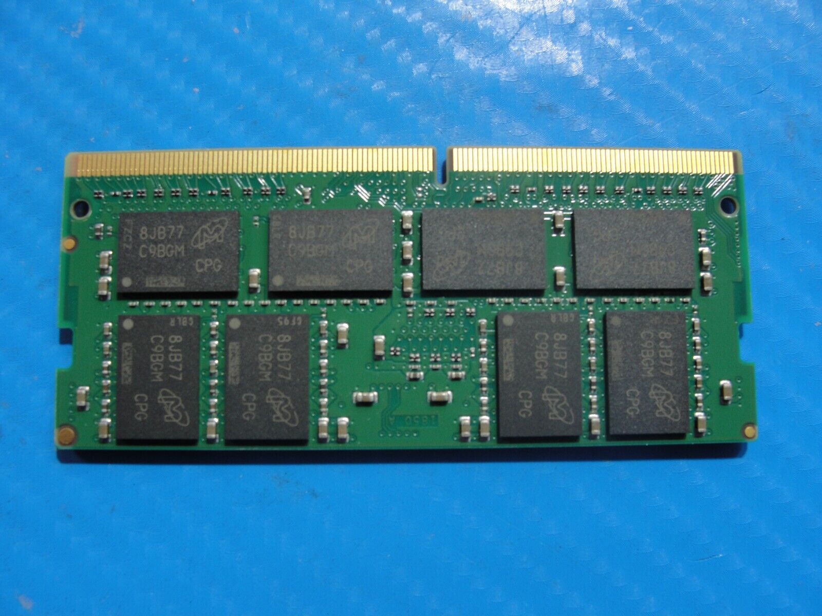 Lenovo T480 Crucial 16GB DDR4-2400 Memory RAM SO-DIMM CT16G4SFD824A.C16FD