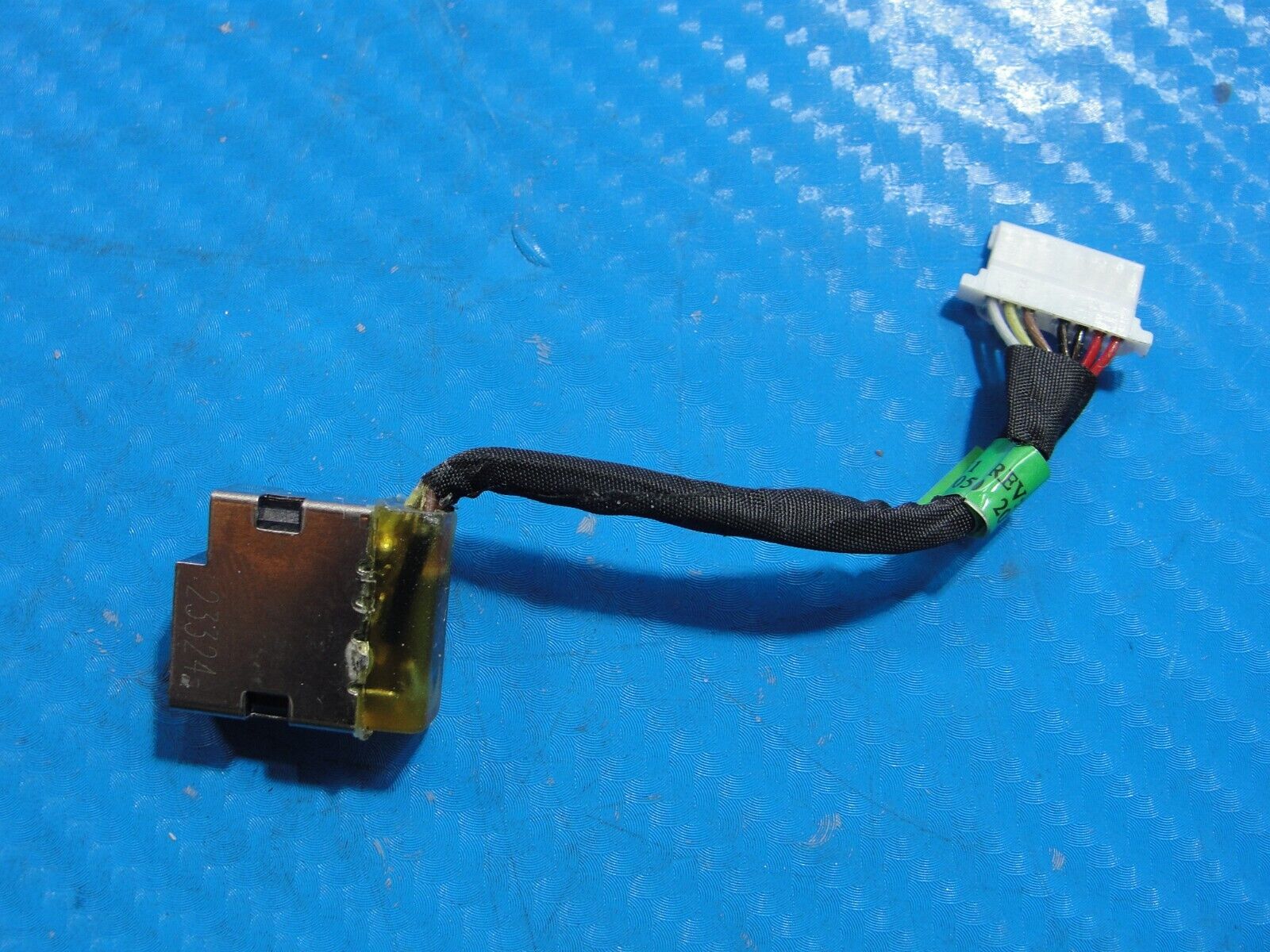 HP 14” 14-cf2112wm Genuine Laptop DC IN Power Jack w/Cable 799735-Y51