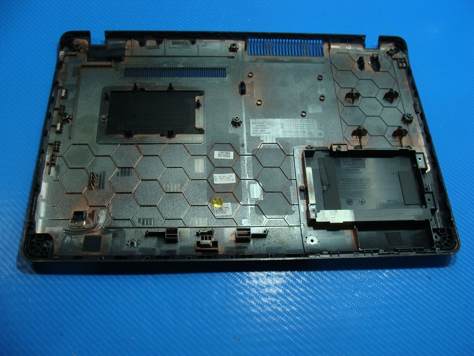 Samsung NP530E5M-X03US 15.6