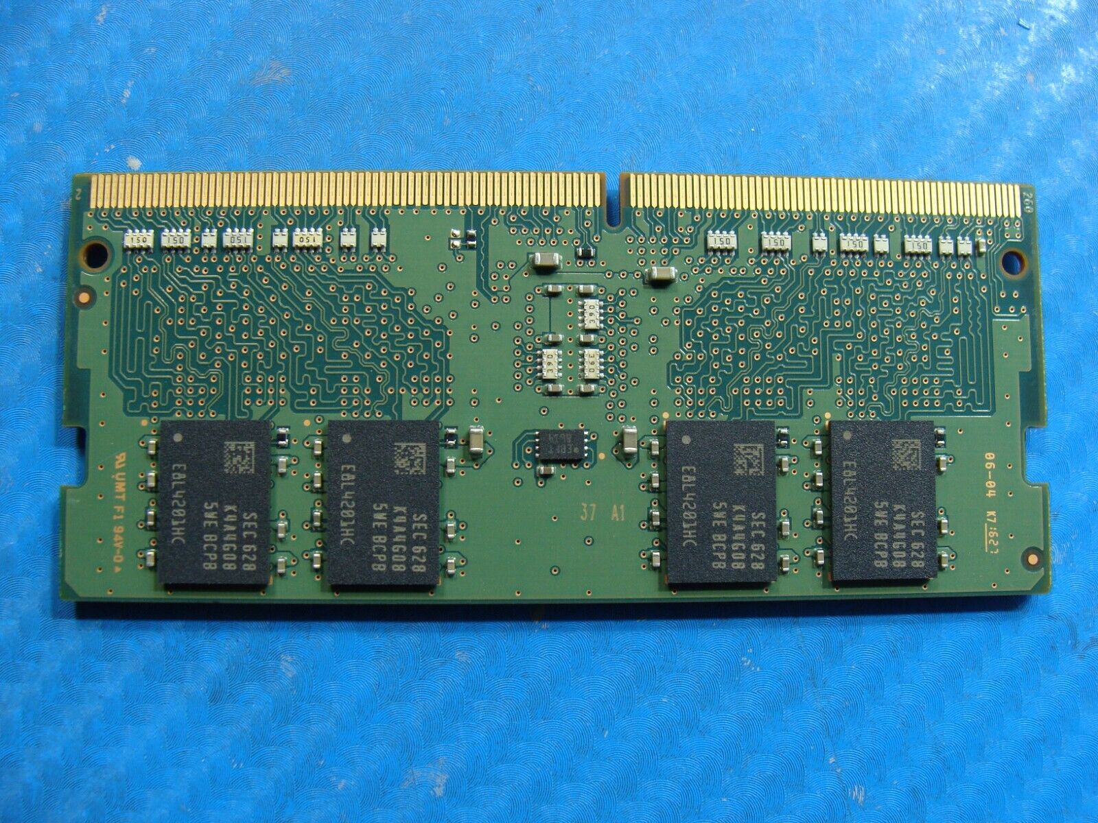 Samsung NP740U3L-L02US 4GB 1Rx8 PC4-2133P Memory RAM SO-DIMM M471A5143EB0-CPB