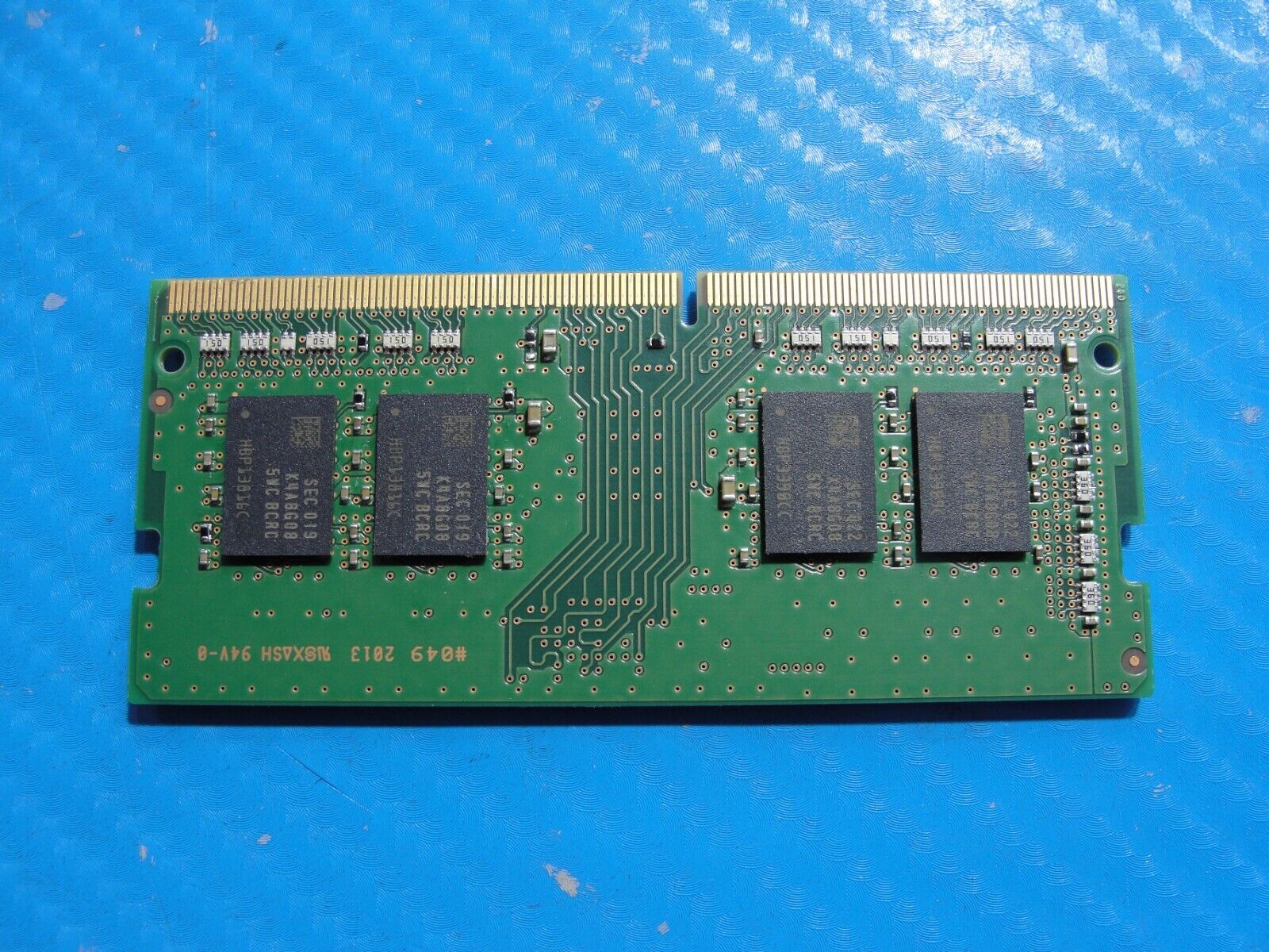 Dynabook X30L-J Samsung 8GB 1Rx8 PC4-2400T Memory RAM SO-DIMM M471A1K43CB1-CRC