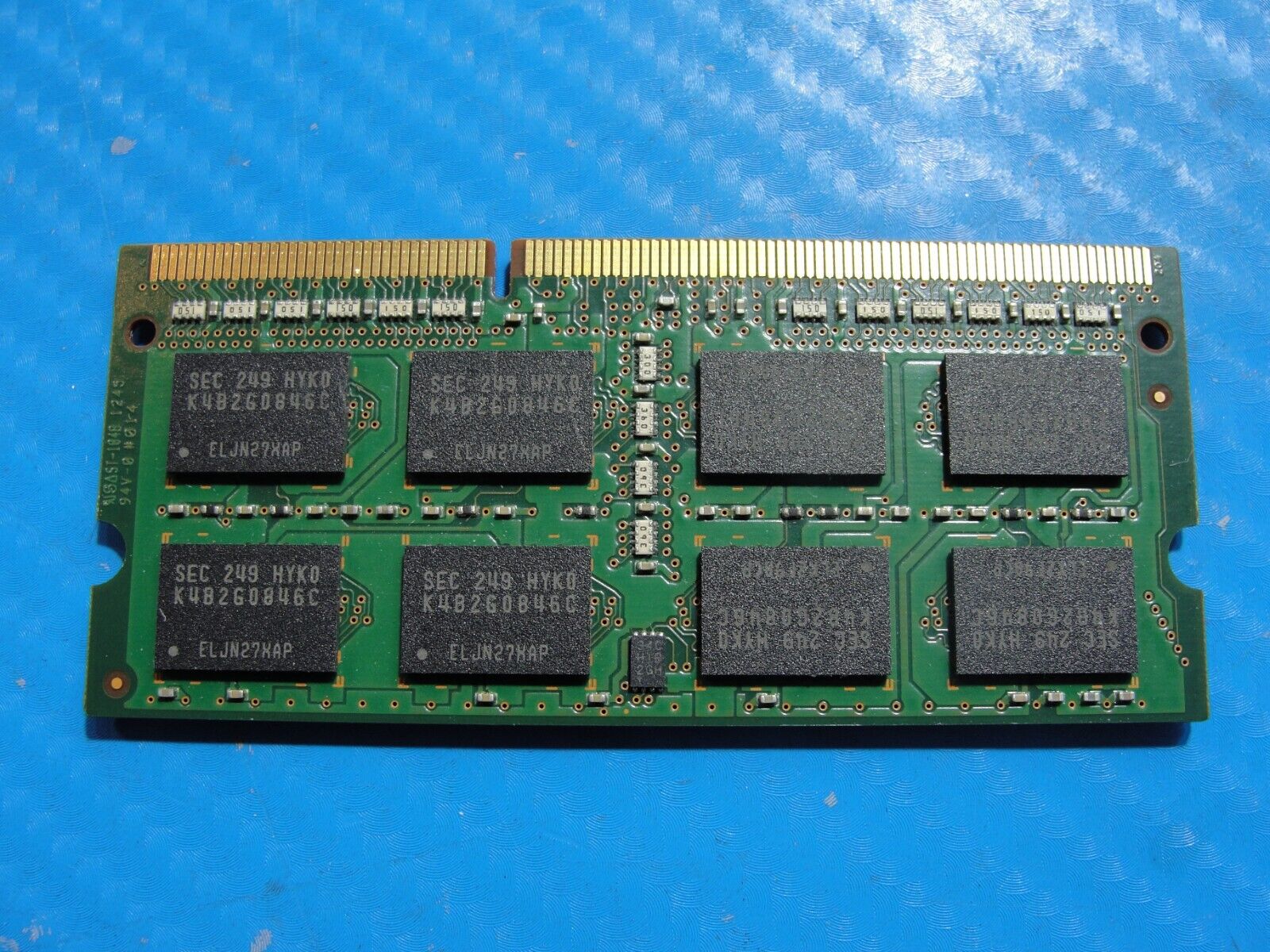 Lenovo P50s Samsung 4GB PC3L-12800S Memory RAM SO-DIMM RAM M471B5273CH0-YK0