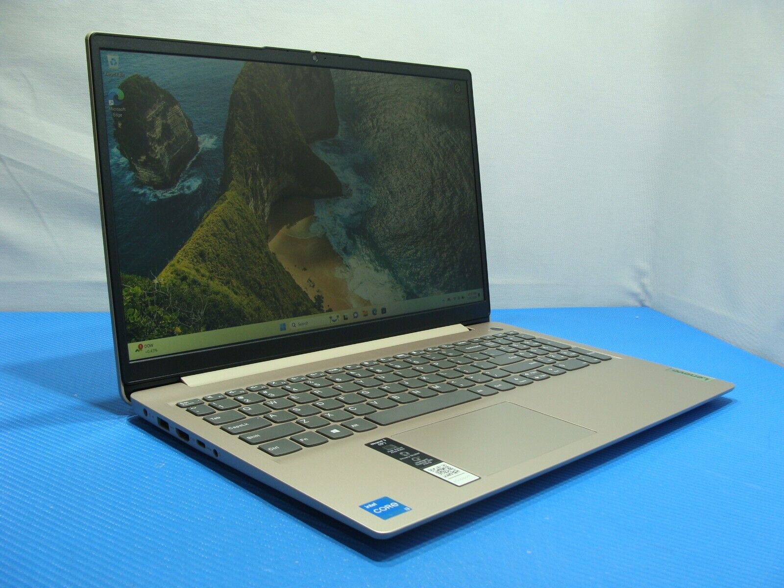 Lenovo IdeaPad 3-15ITL6 15.6