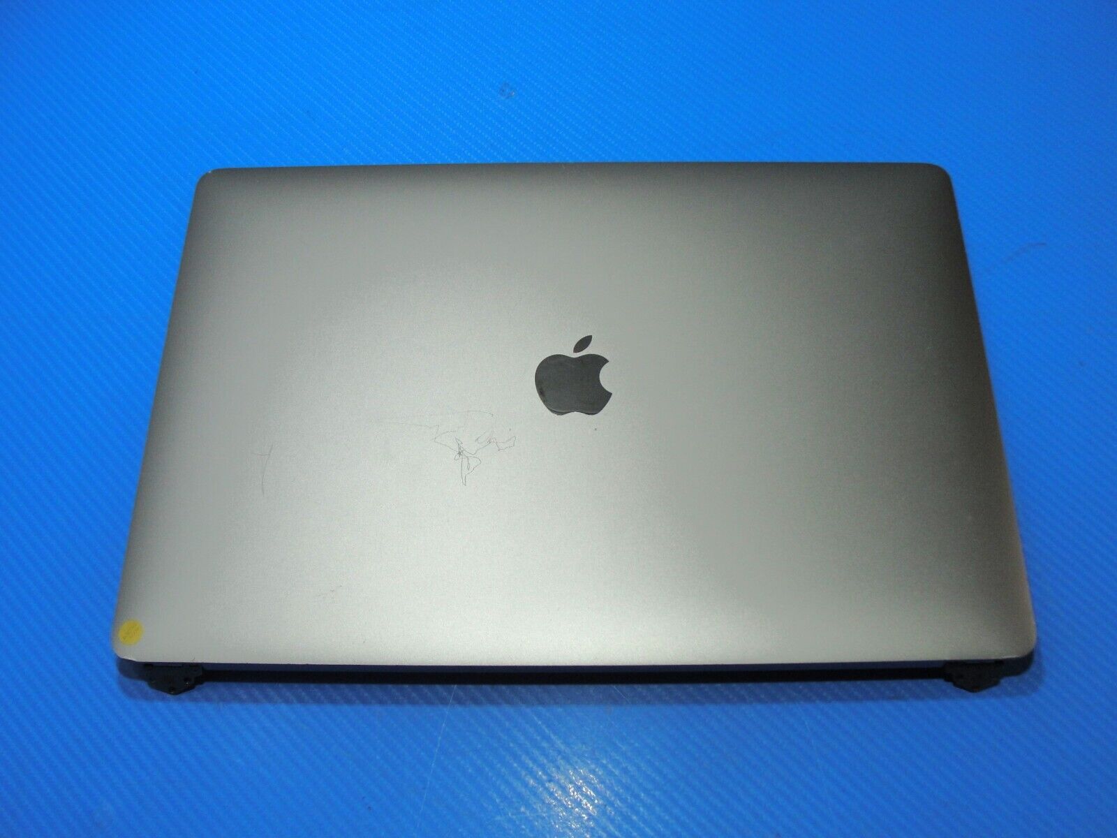 MacBook Pro Mid 2018 A1990 MR932LL/A 15