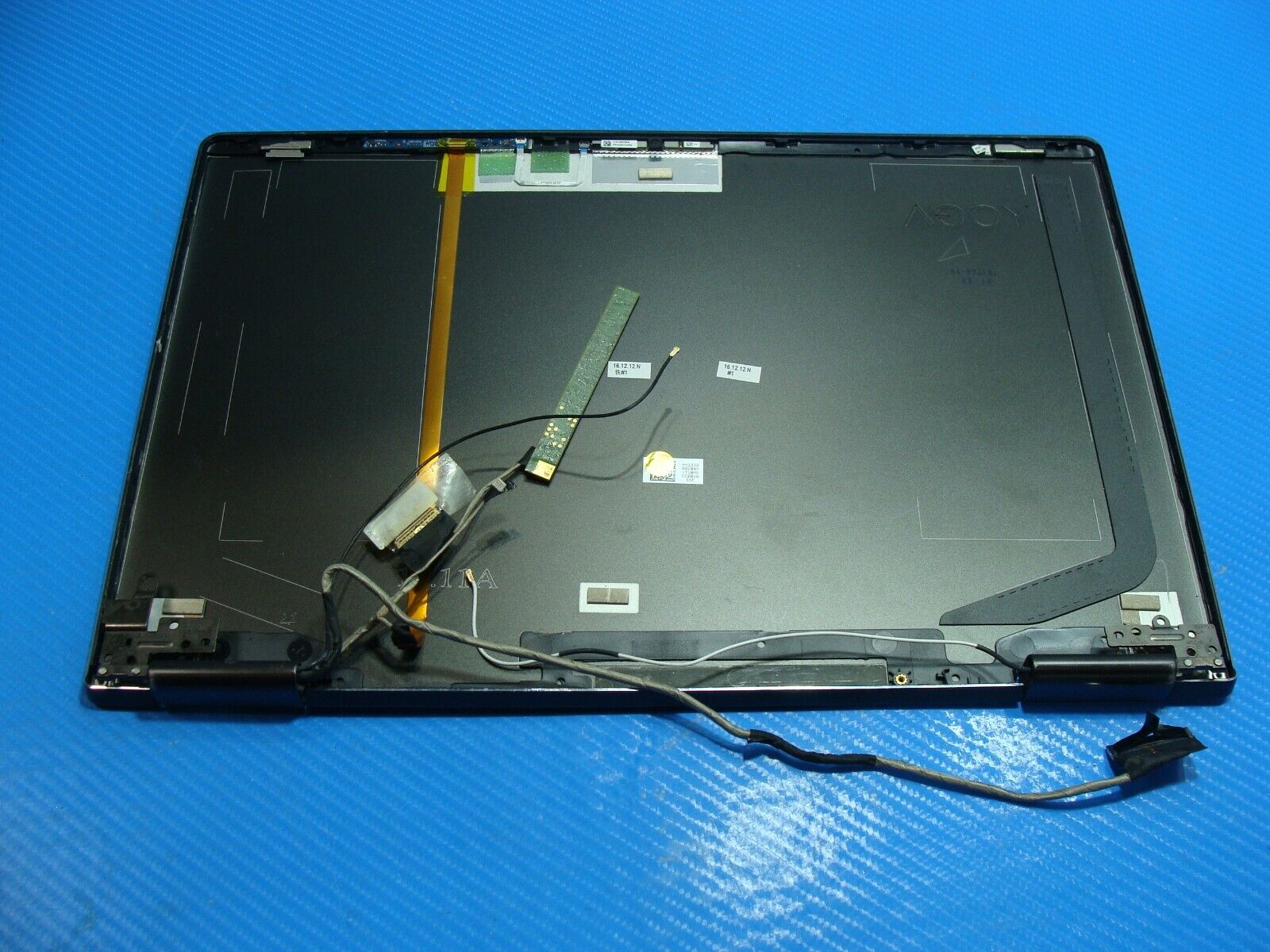 Lenovo Yoga 710-15IKB 15.6