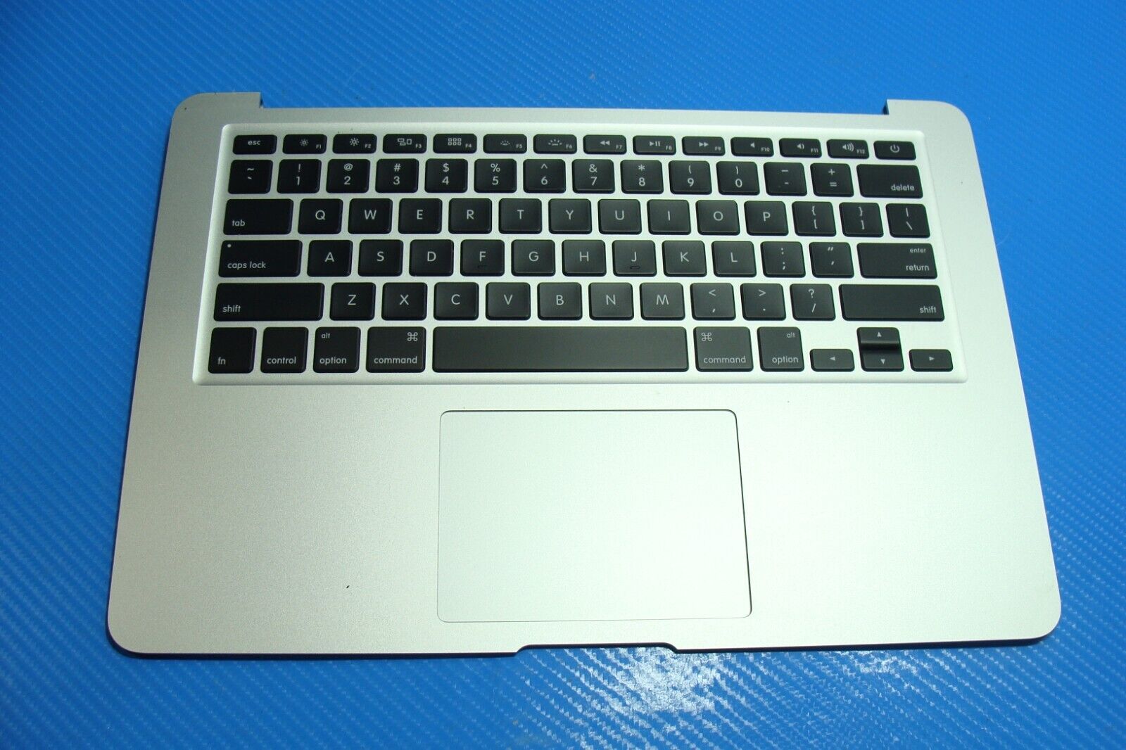 MacBook Air A1466 Mid 2017 MQD32LL/A 13